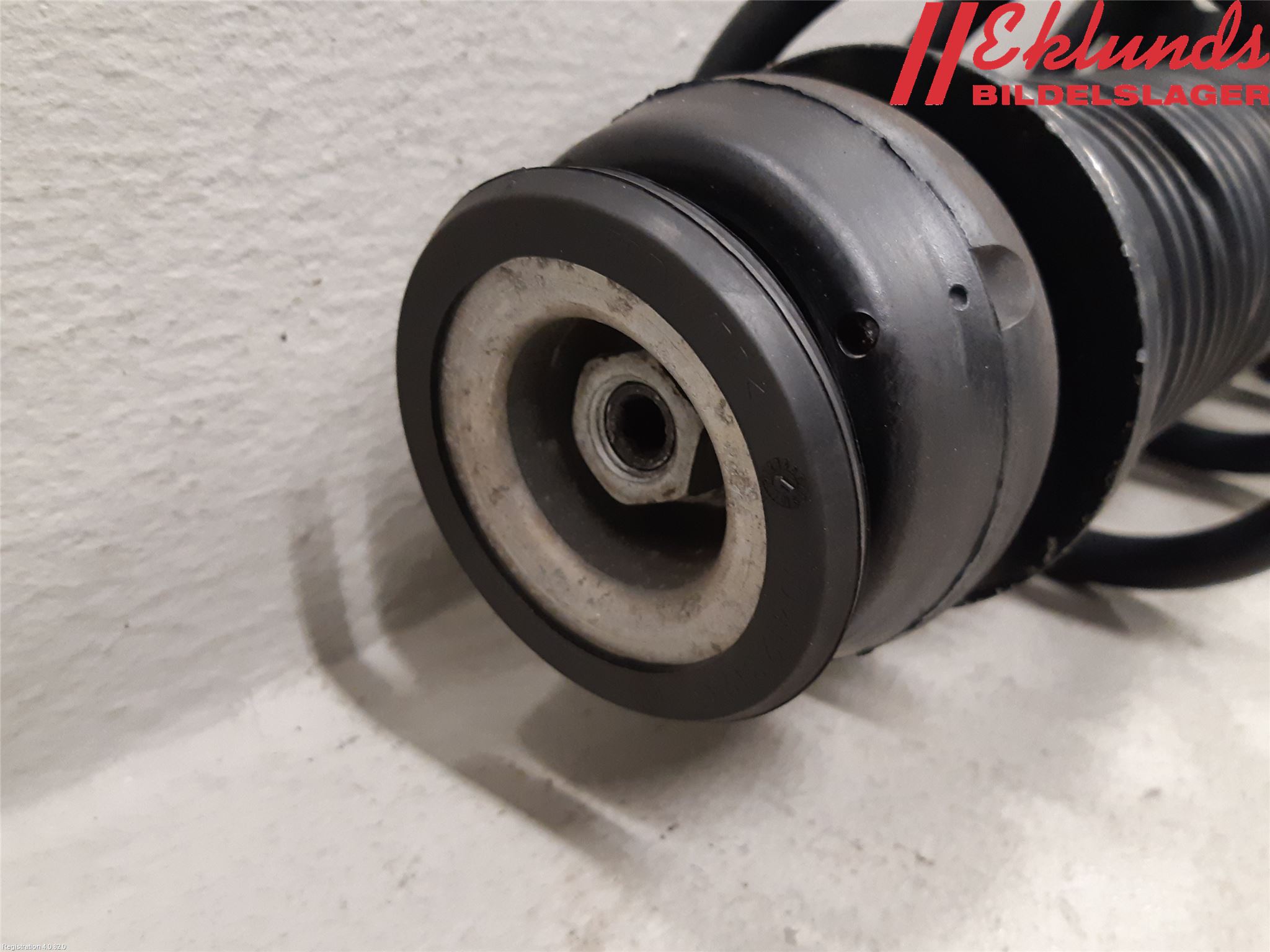 Audi A1/S1 11-18 Fjäderben Fram Höger