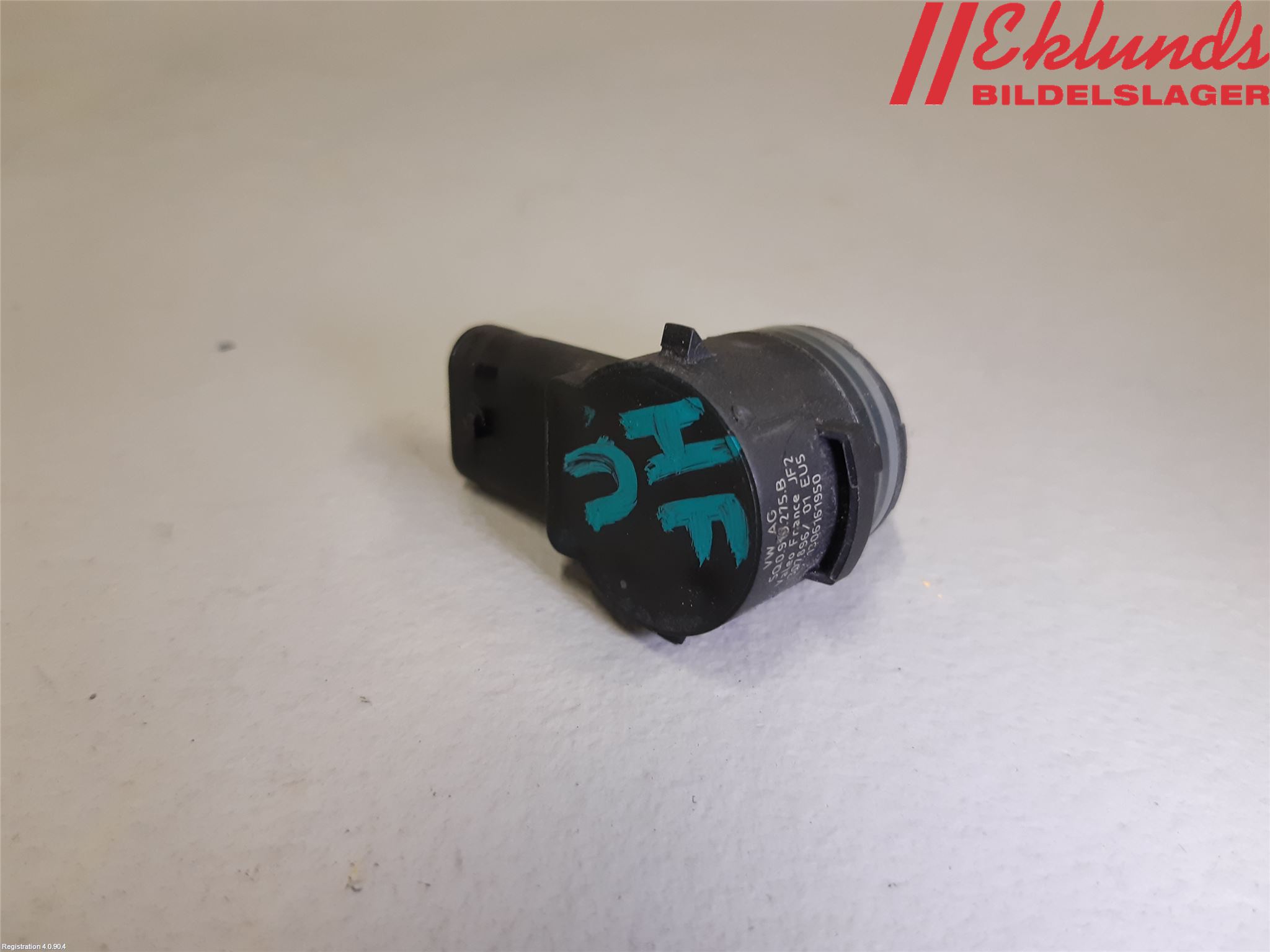Volkswagen VW TRANSP/CARAVELLE (T6) 16-22 Parkeringshjälp Frontsensor