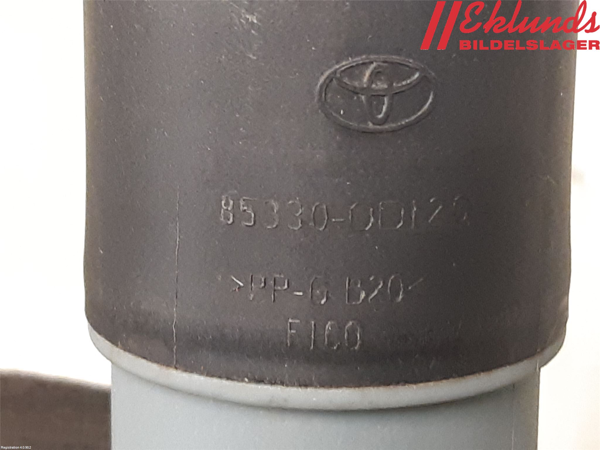 Toyota YARIS XP130 12-14 Spolarpump Vindruta