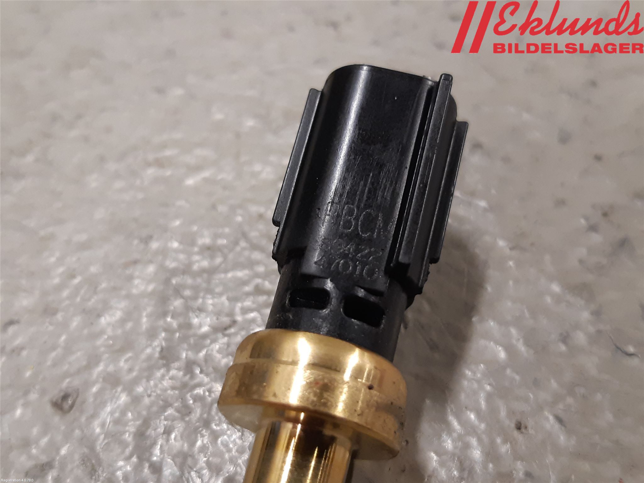 Toyota COROLLA 19- Givare Temp Vatten