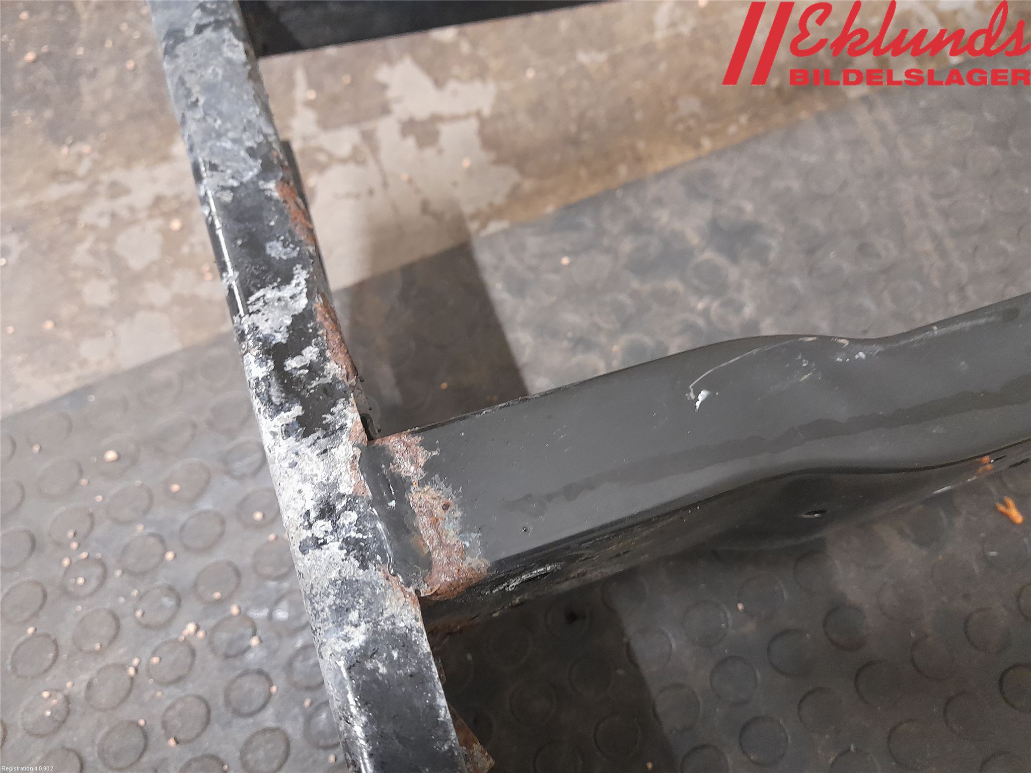 Chevrolet SILVERADO PICKUP Kylarfäste-Ram-Balk