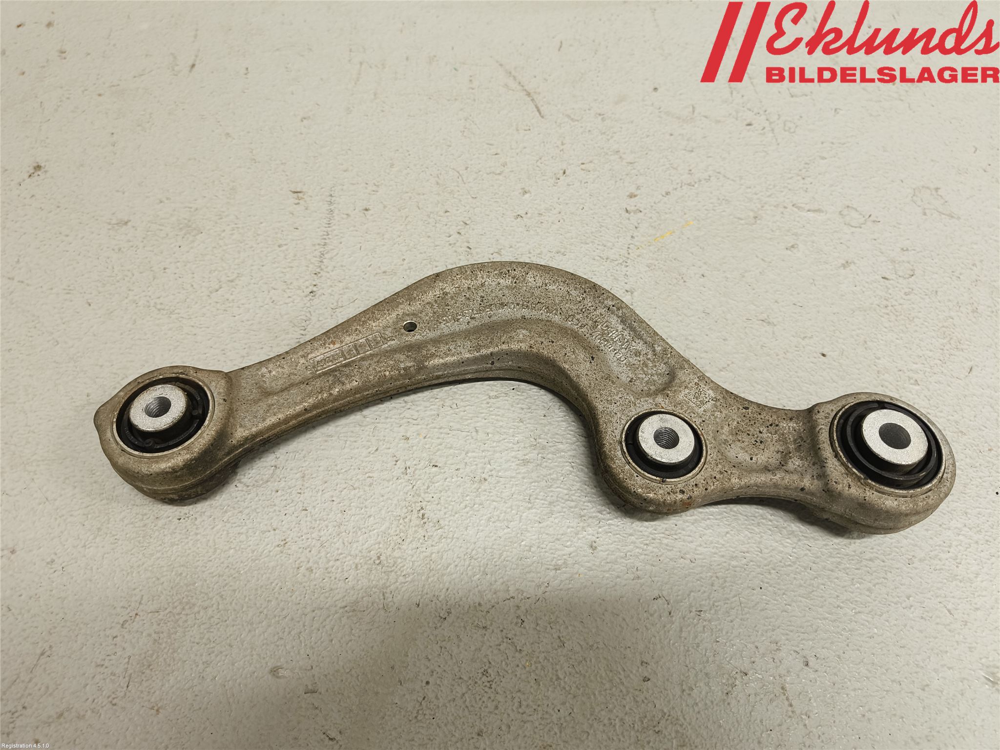 Audi A6 F2/C8 19- Bärarm Bak Övre Höger