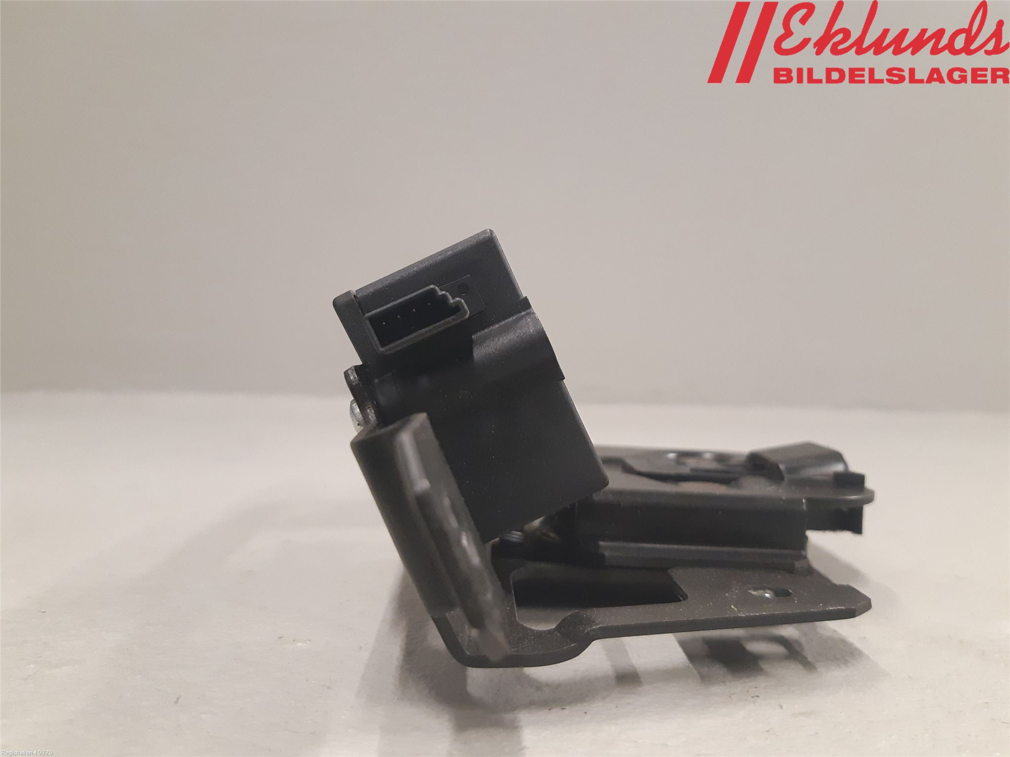 BMW 3 E46      98-05 Låskista Baklucka