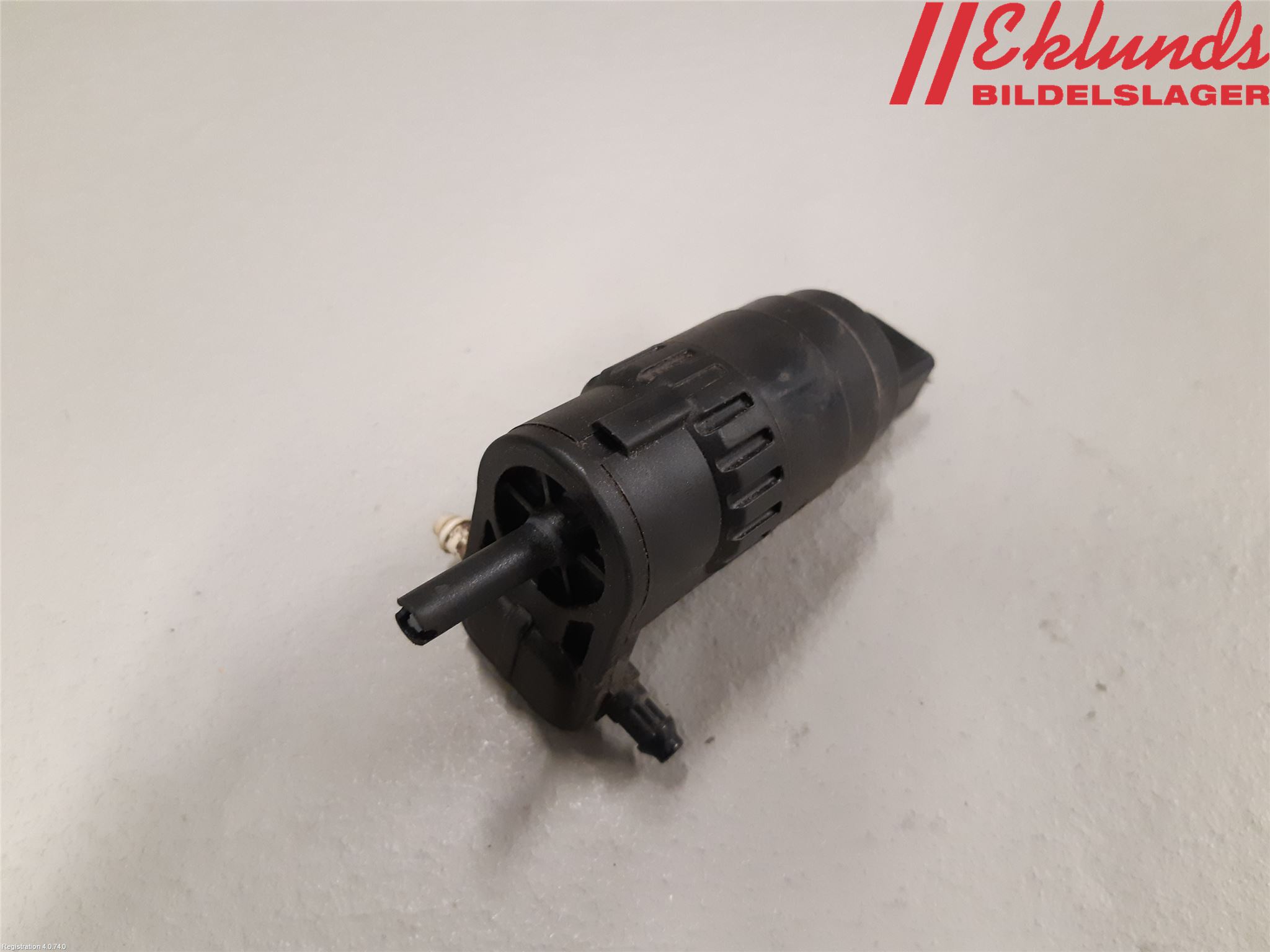 Volkswagen VW POLO 10-17 Spolarpump Vindruta