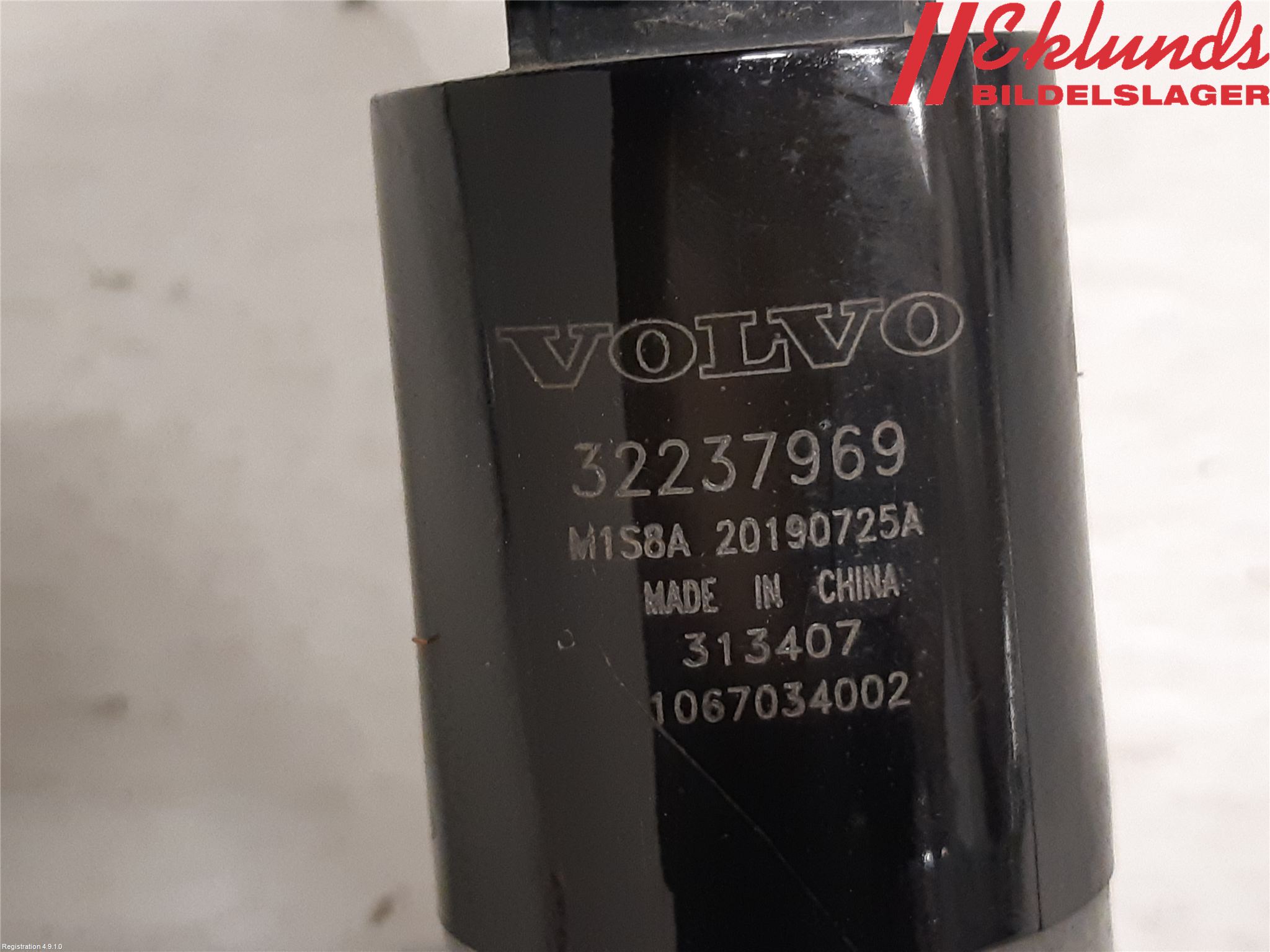 Volvo XC40/RECHARGE 18- Spolarpump Högtryck