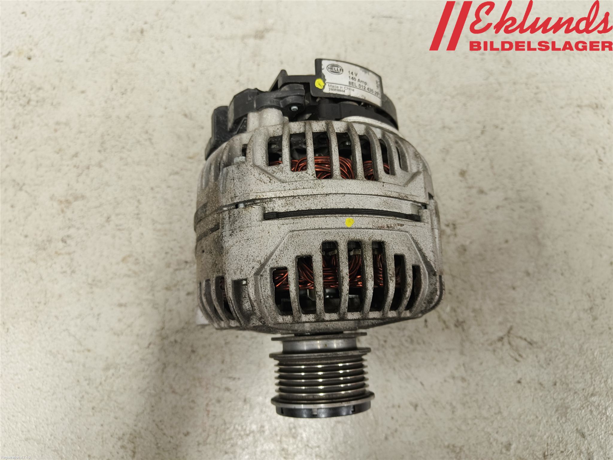 Volkswagen VW CADDY 11-15 Generator