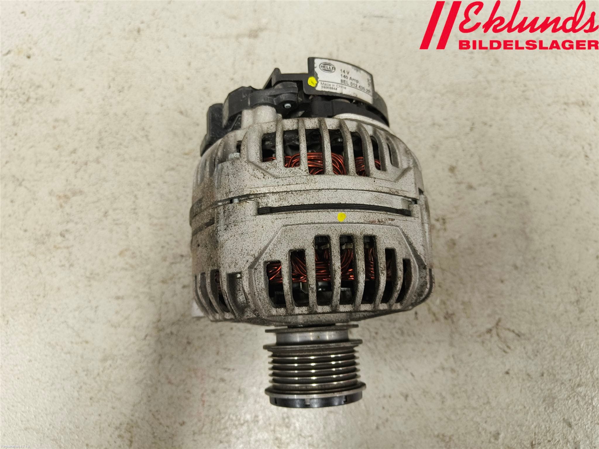 Volkswagen VW CADDY 11-15 Generator