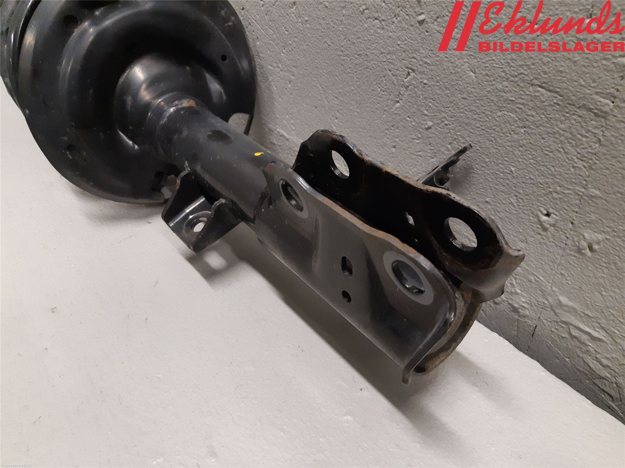 Toyota RAV4 19- Fjäderben Fram Höger