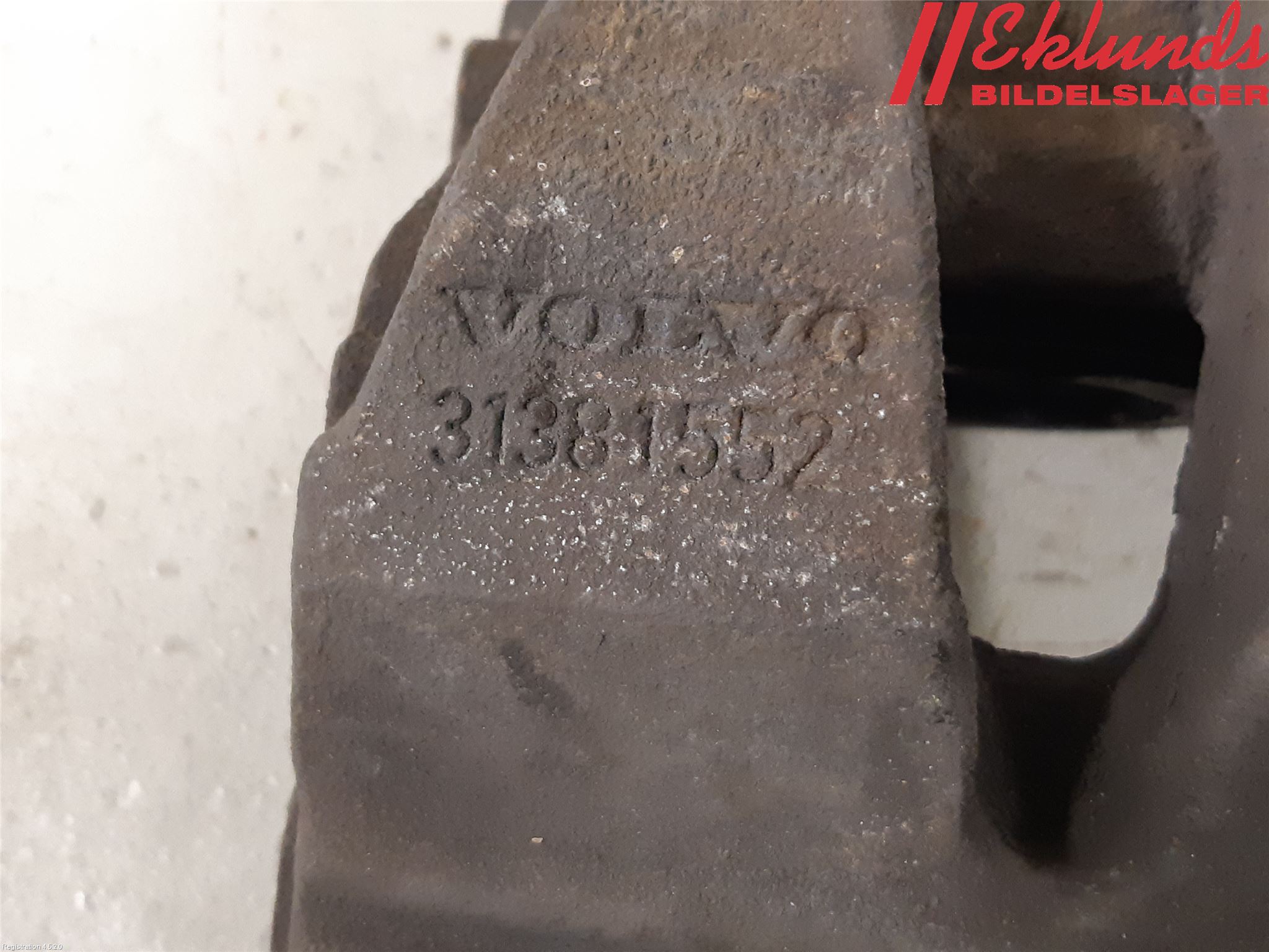 Volvo V90 17->> Bromsok Fram Höger