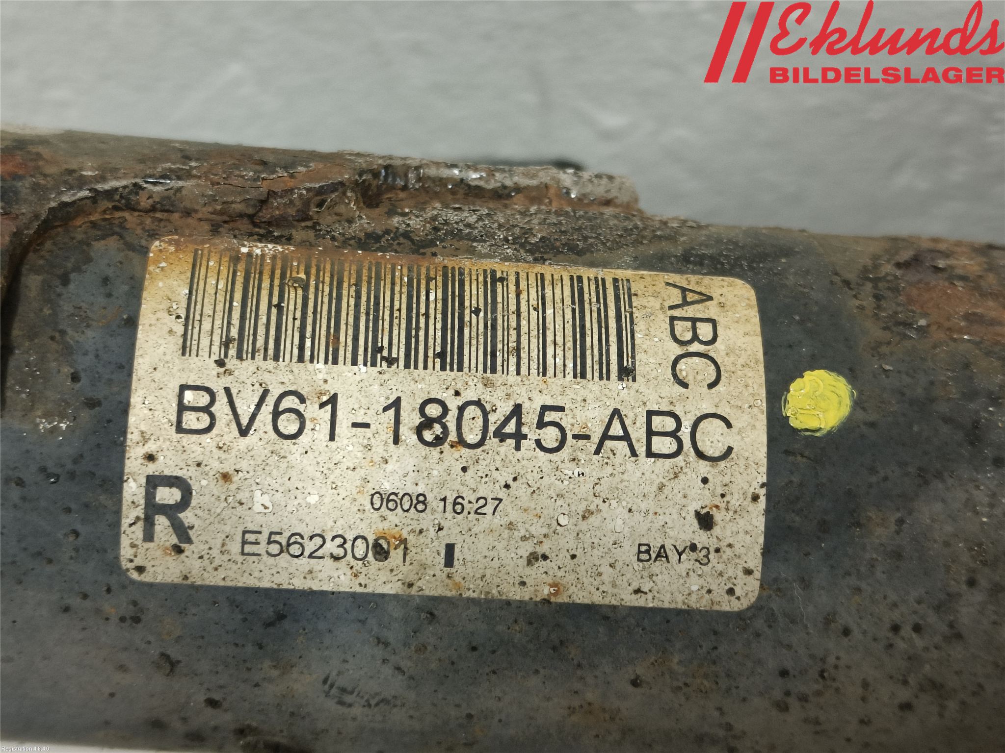 Ford FOCUS 11-14 Fjäderben Fram Höger