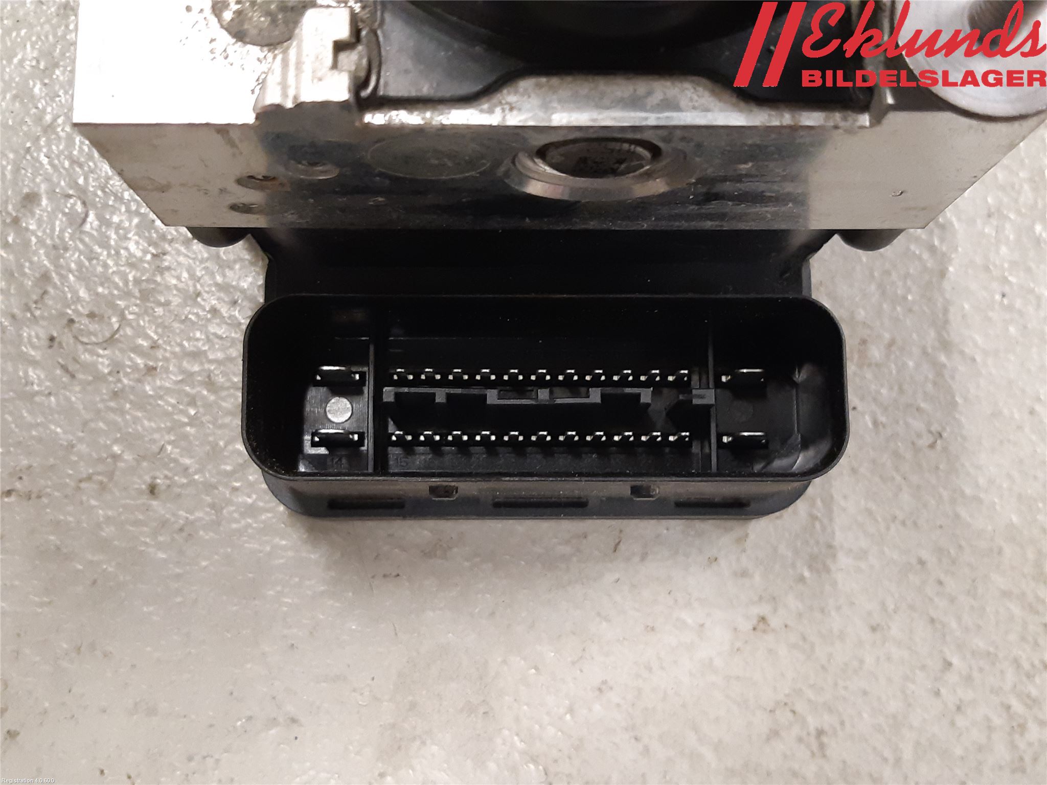 Toyota YARIS XP130 15-20 Abs Hydraulaggregat