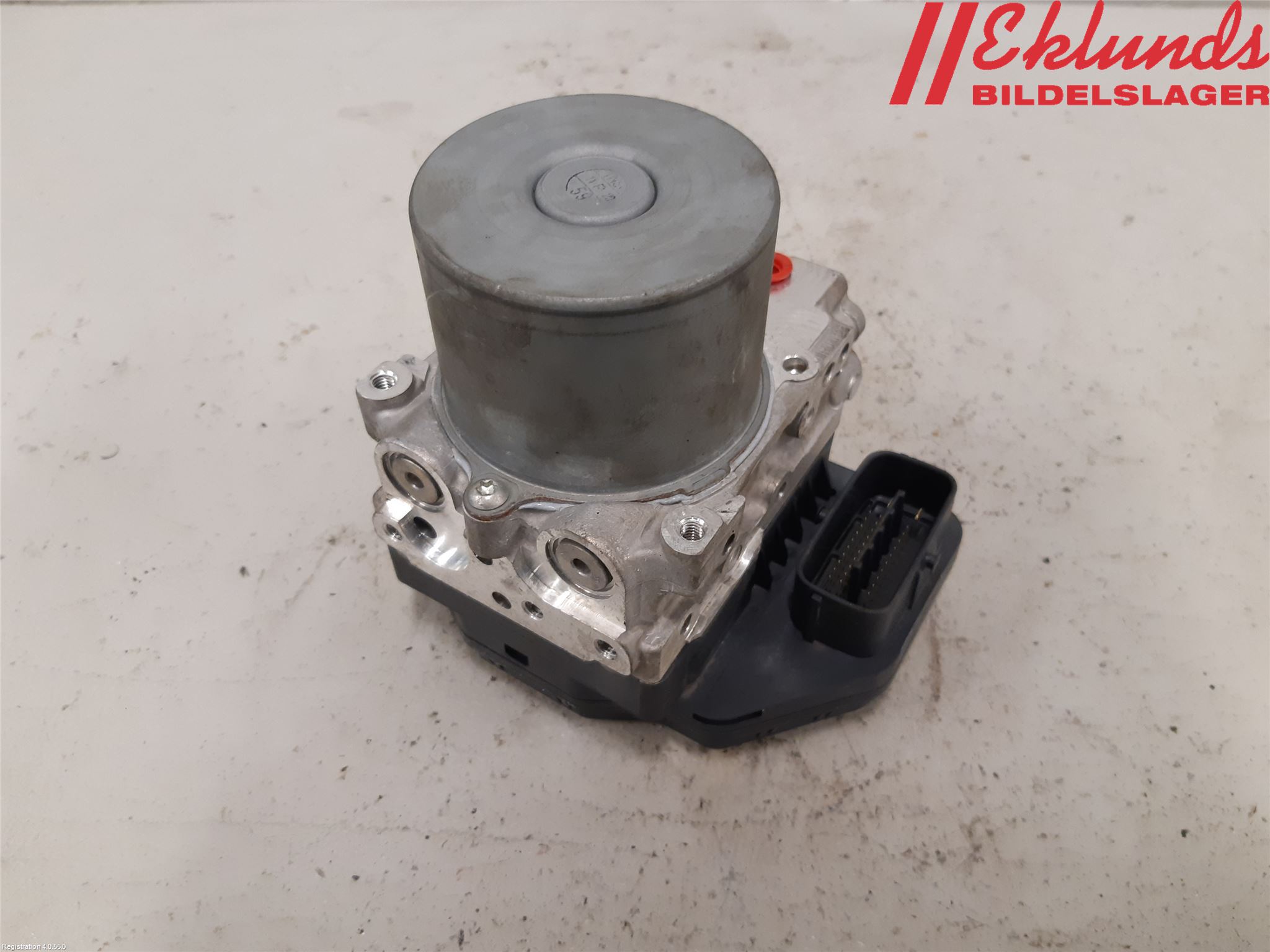 Toyota RAV4 13-18 Abs Hydraulaggregat