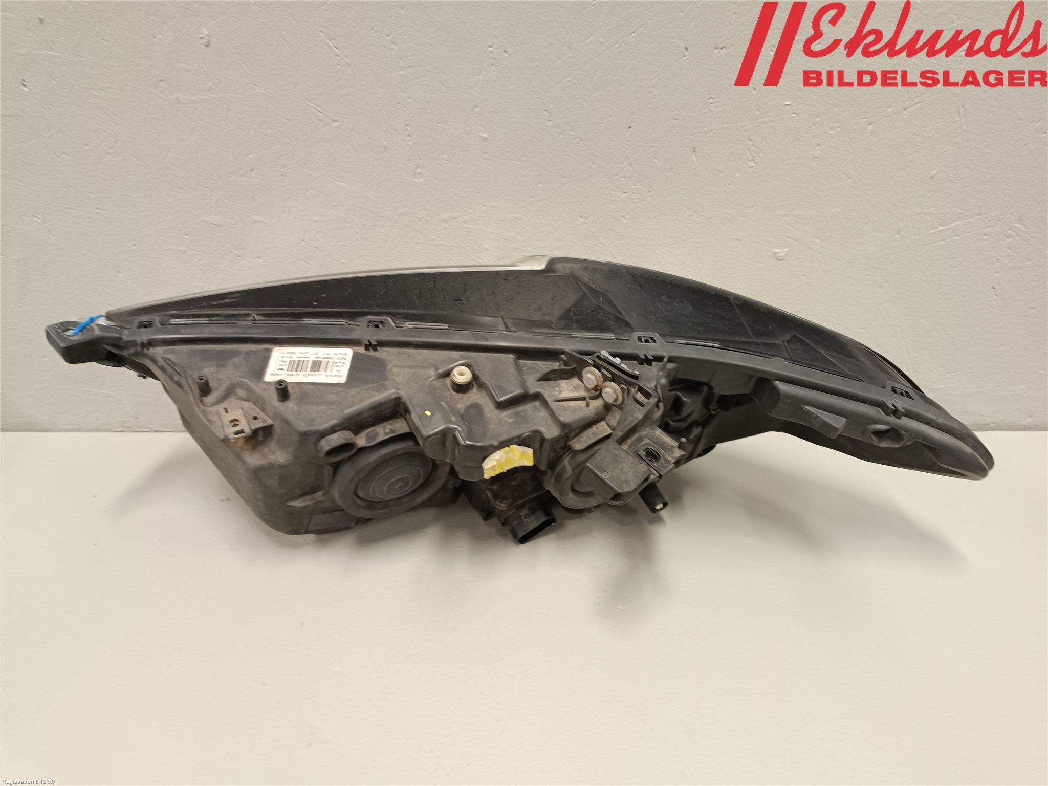 Ford MONDEO 15-22 Strålkastare Höger