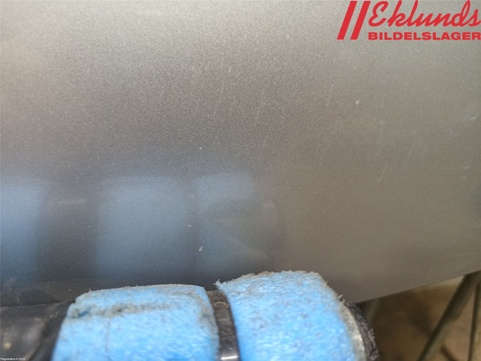 Dacia SANDERO 09-13 Huv Fram