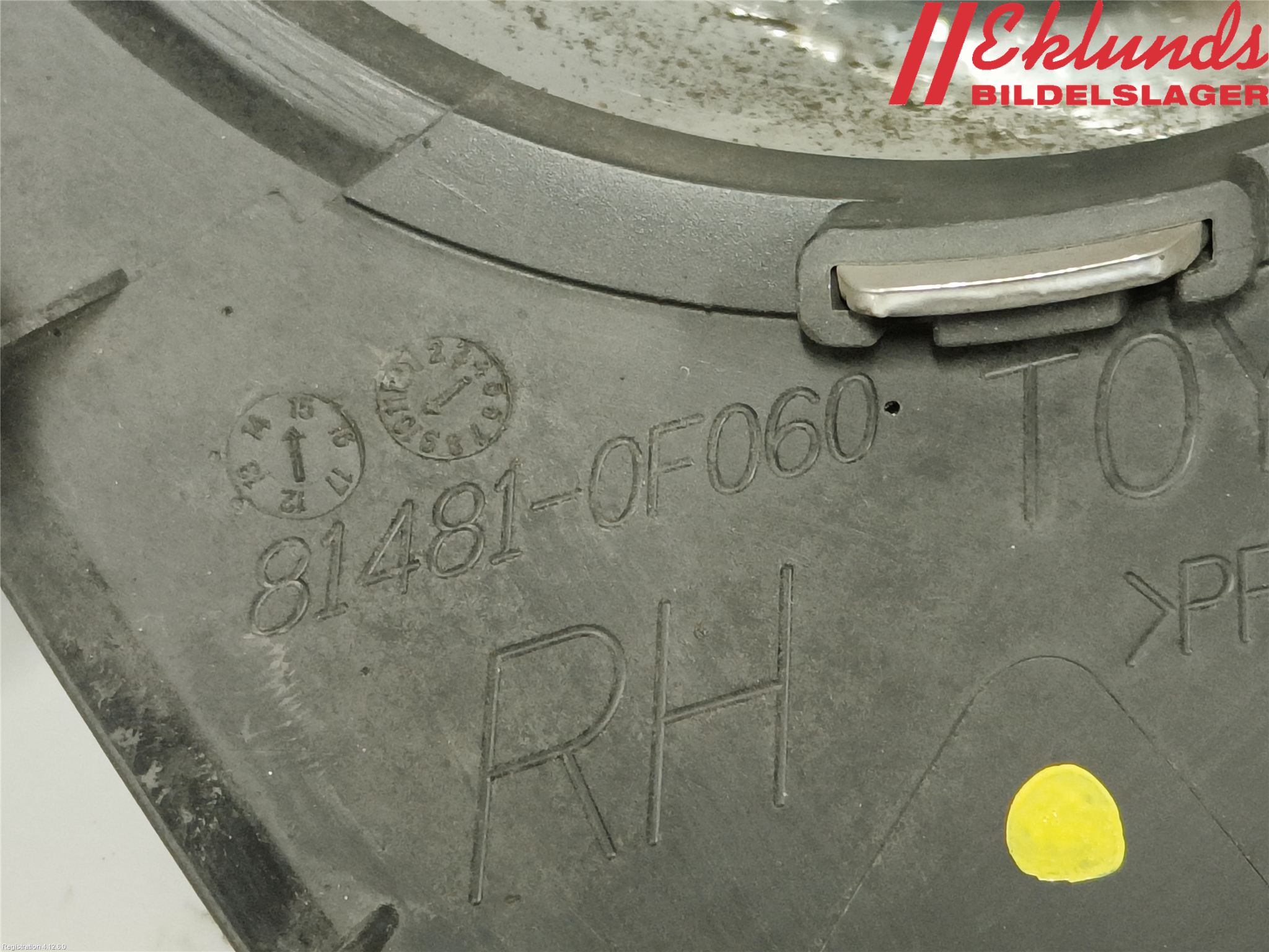 Toyota VERSO 09-18 Dimljussarg Fram