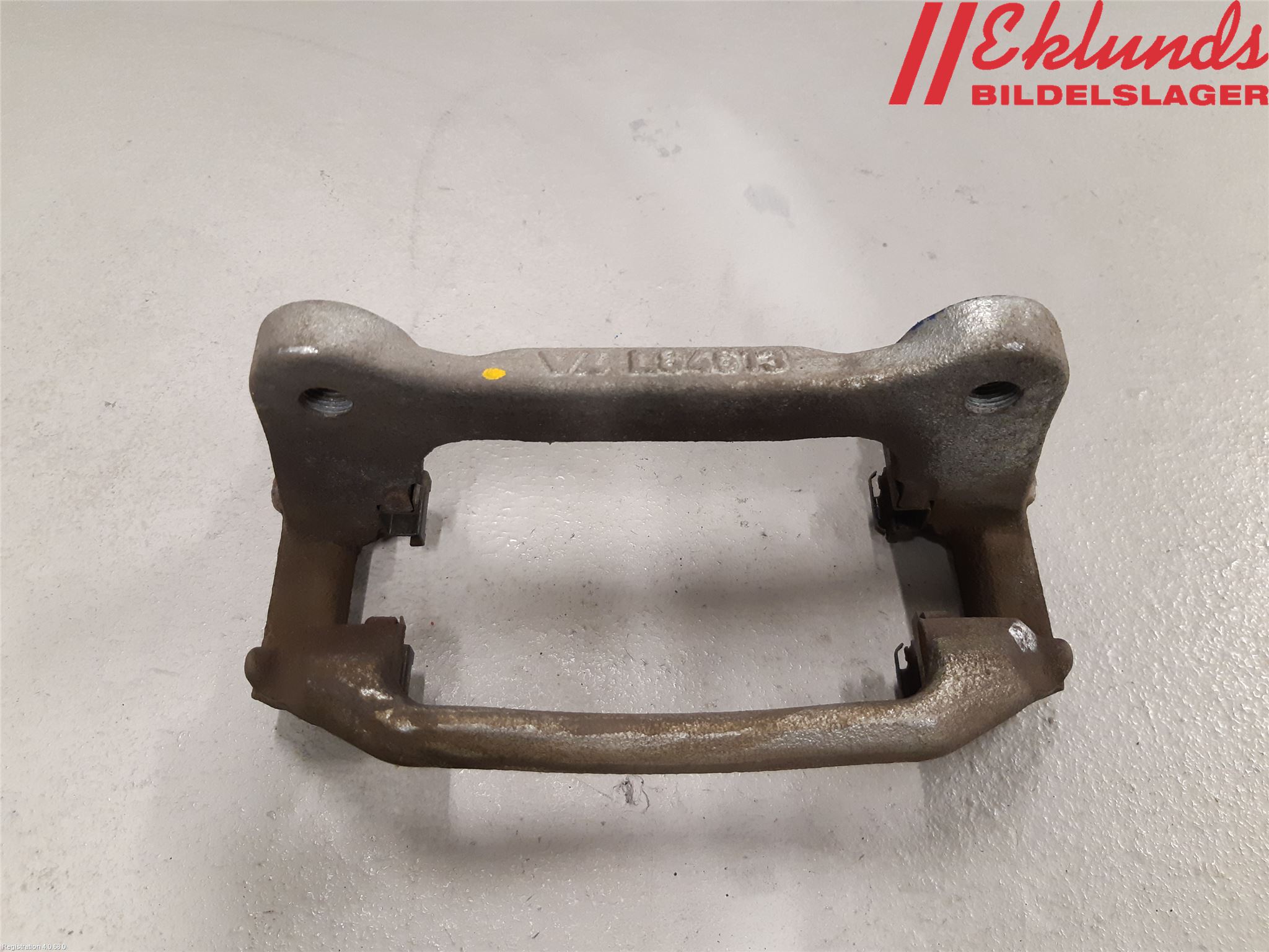 Toyota COROLLA 19- Bromsokshållare