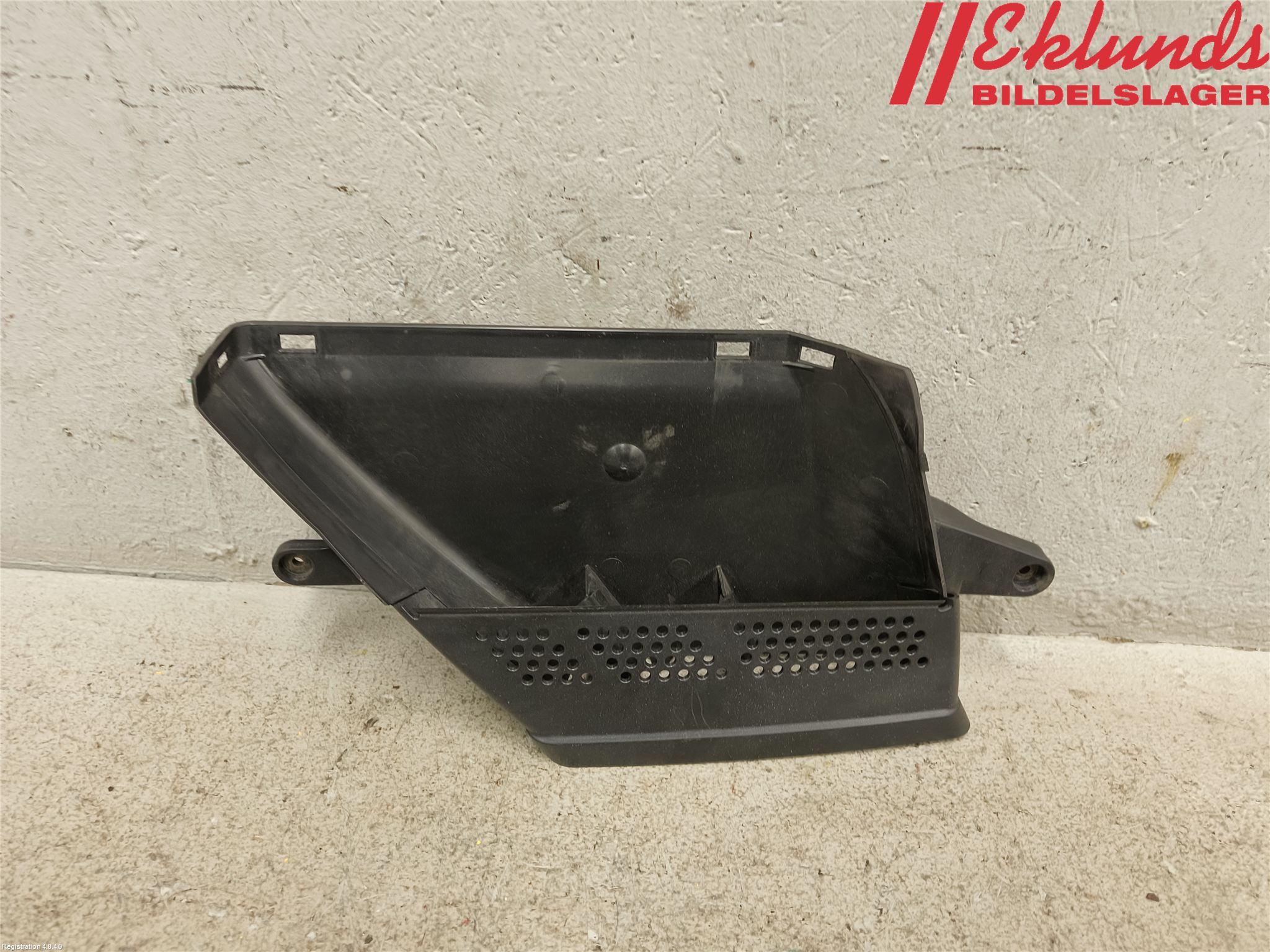 Audi A4 12-15 Deflektor Plåt-Plast Kylning