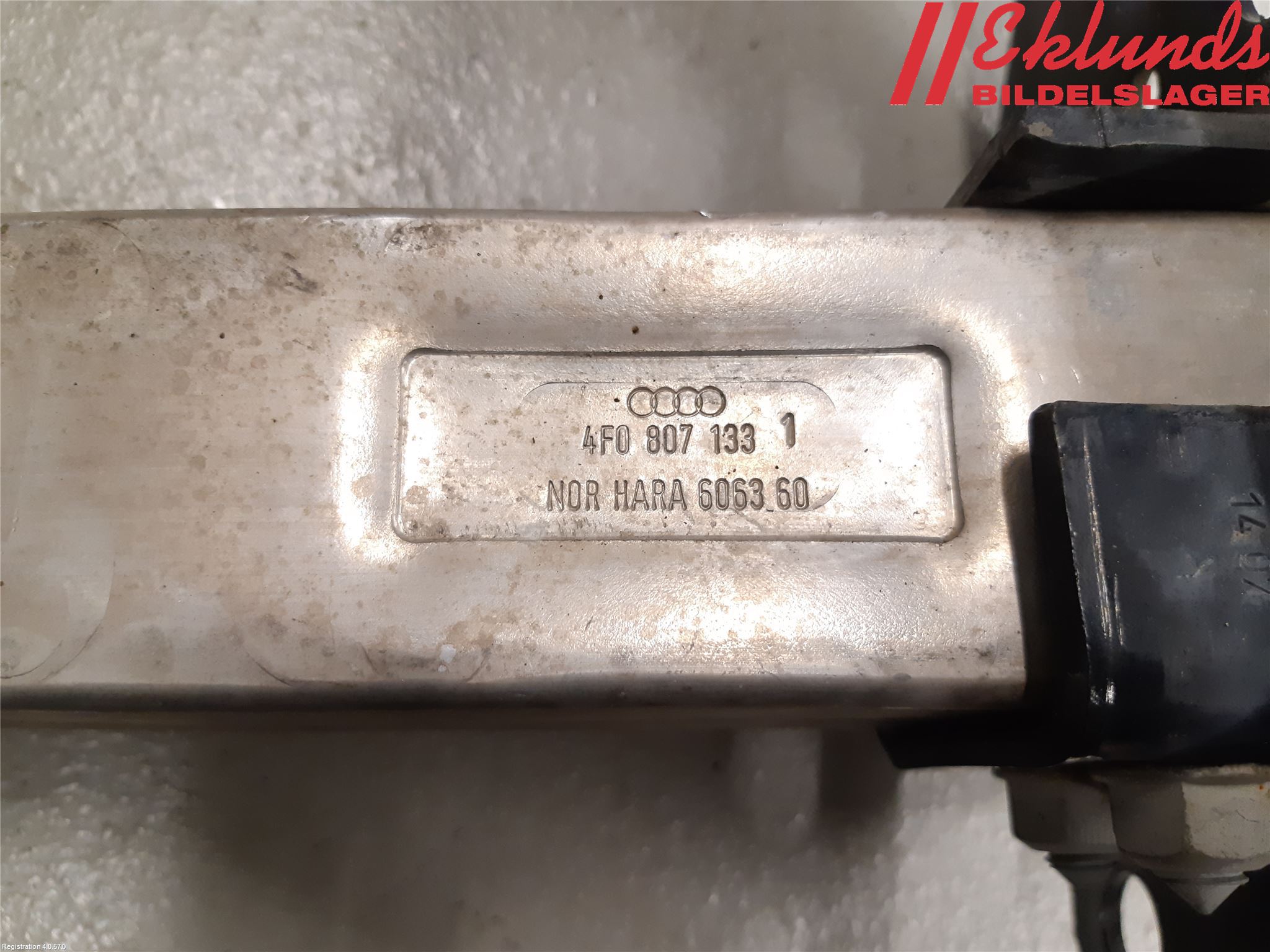 Audi A6/S6     05-11 Stötfångarbärjärn Fram