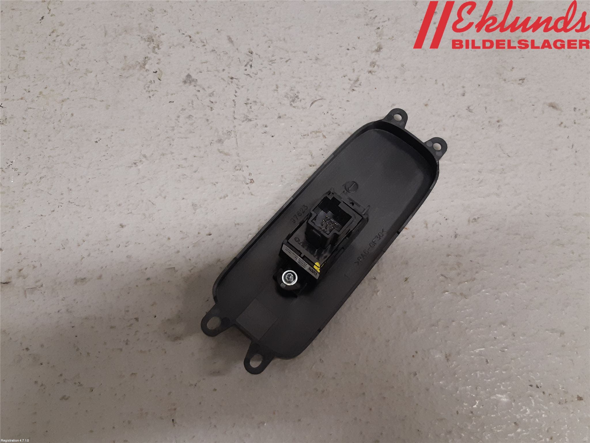 Volvo V50 08-12 Strömställare Elhiss