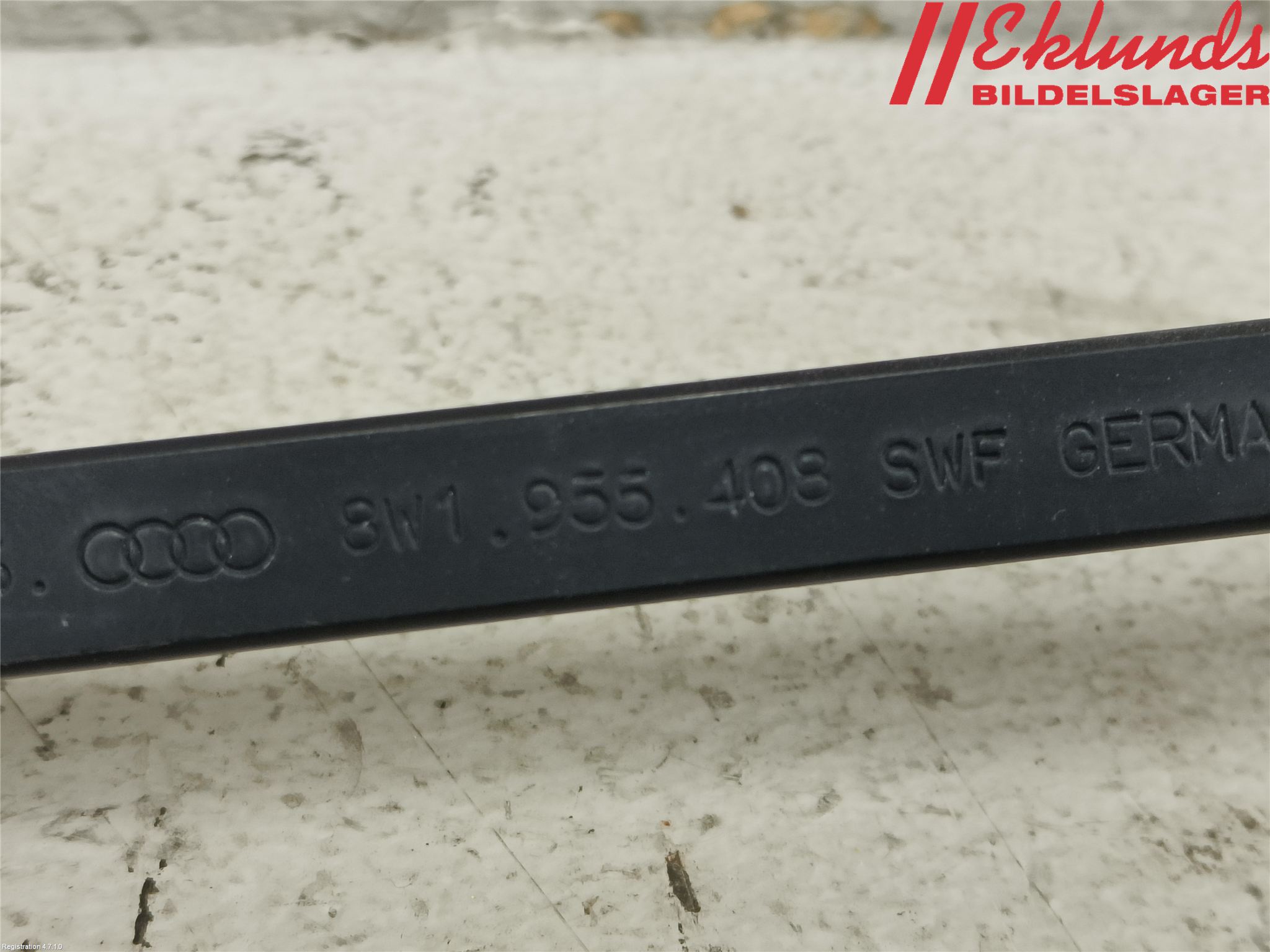 Audi A4/S4 B9 16-19 Torkararm Armar Vindruta