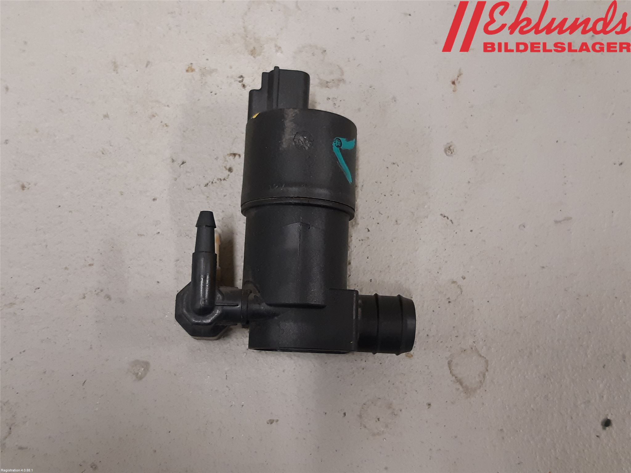 Toyota C-HR 16-23 Spolarpump Vindruta