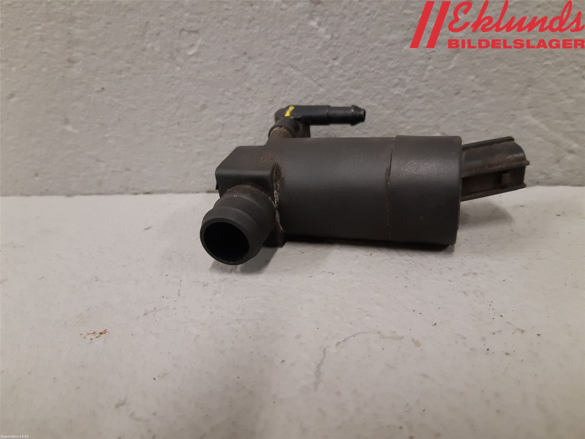 Volvo V70 00-04 Spolarpump Vindruta