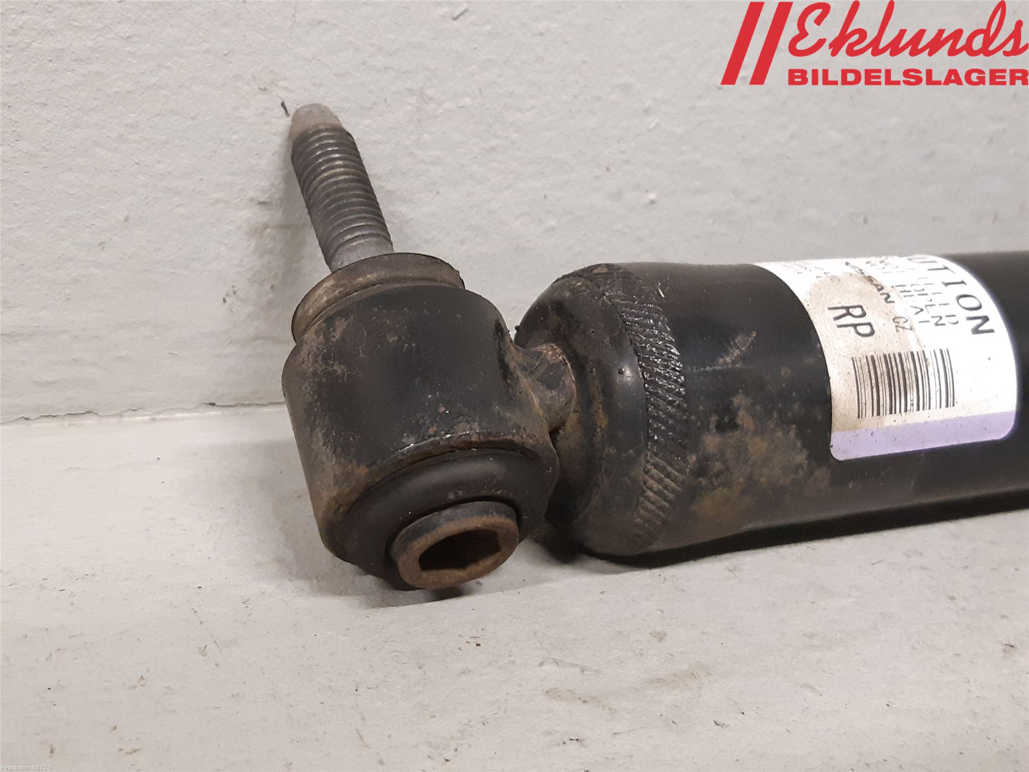 Nissan QASHQAI 14-17 Stötdämpare Bak