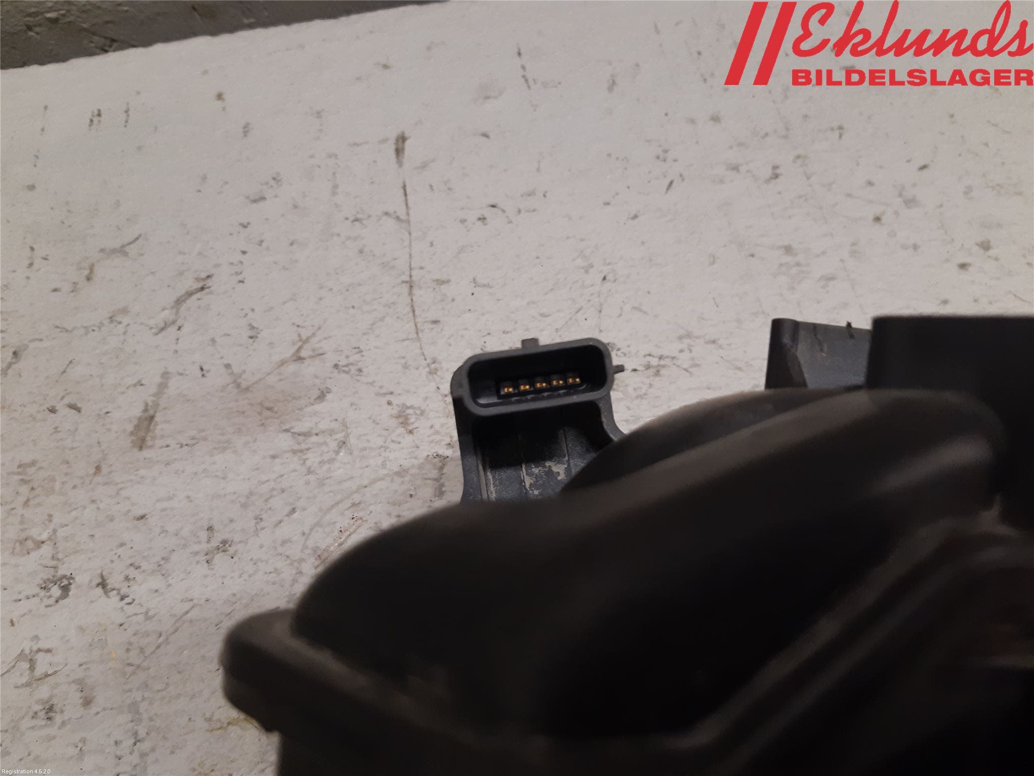 Nissan NV300 16-22 Injspjällhus