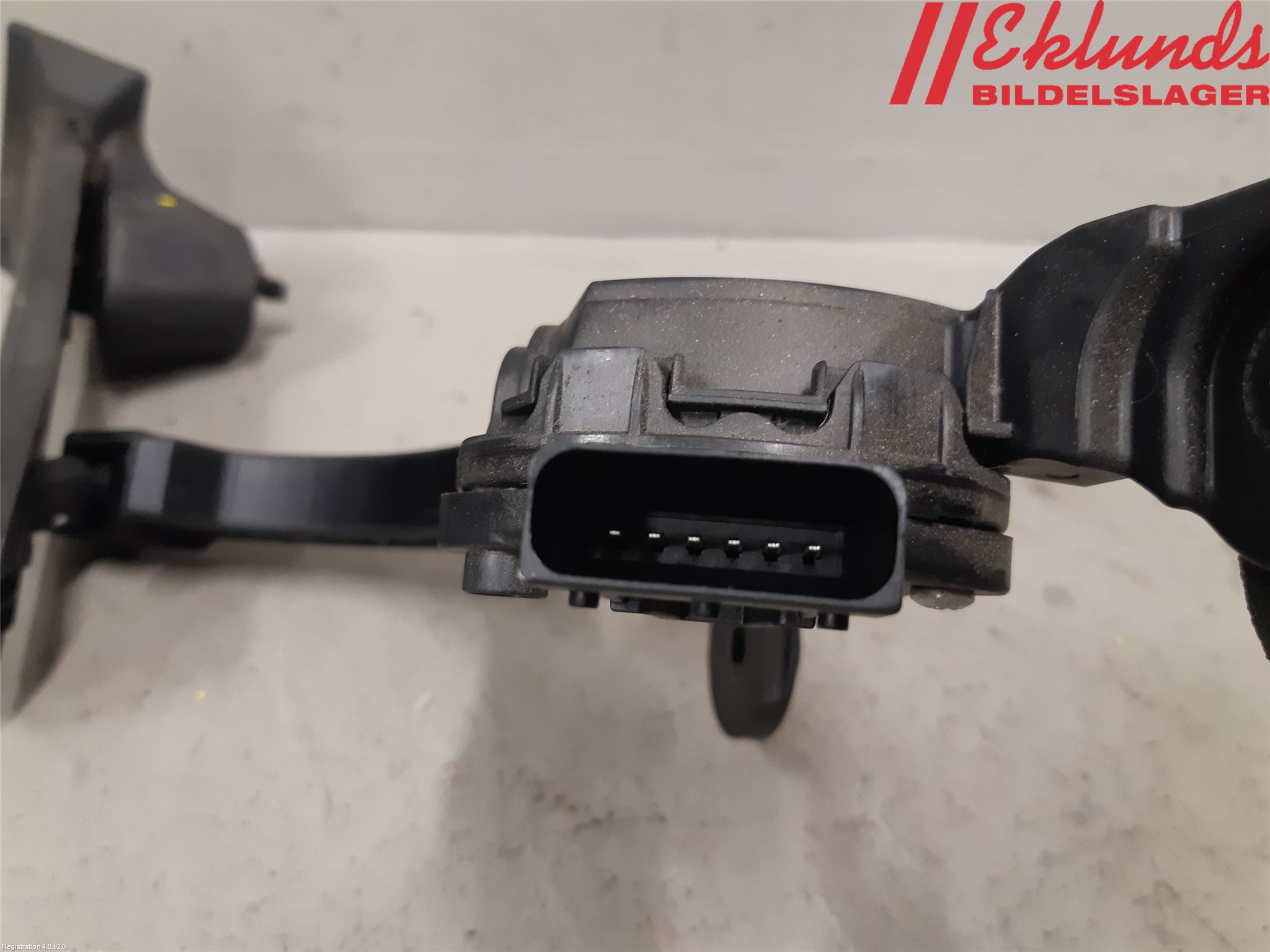 Hyundai SANTA FE  06-12 Gaspedal