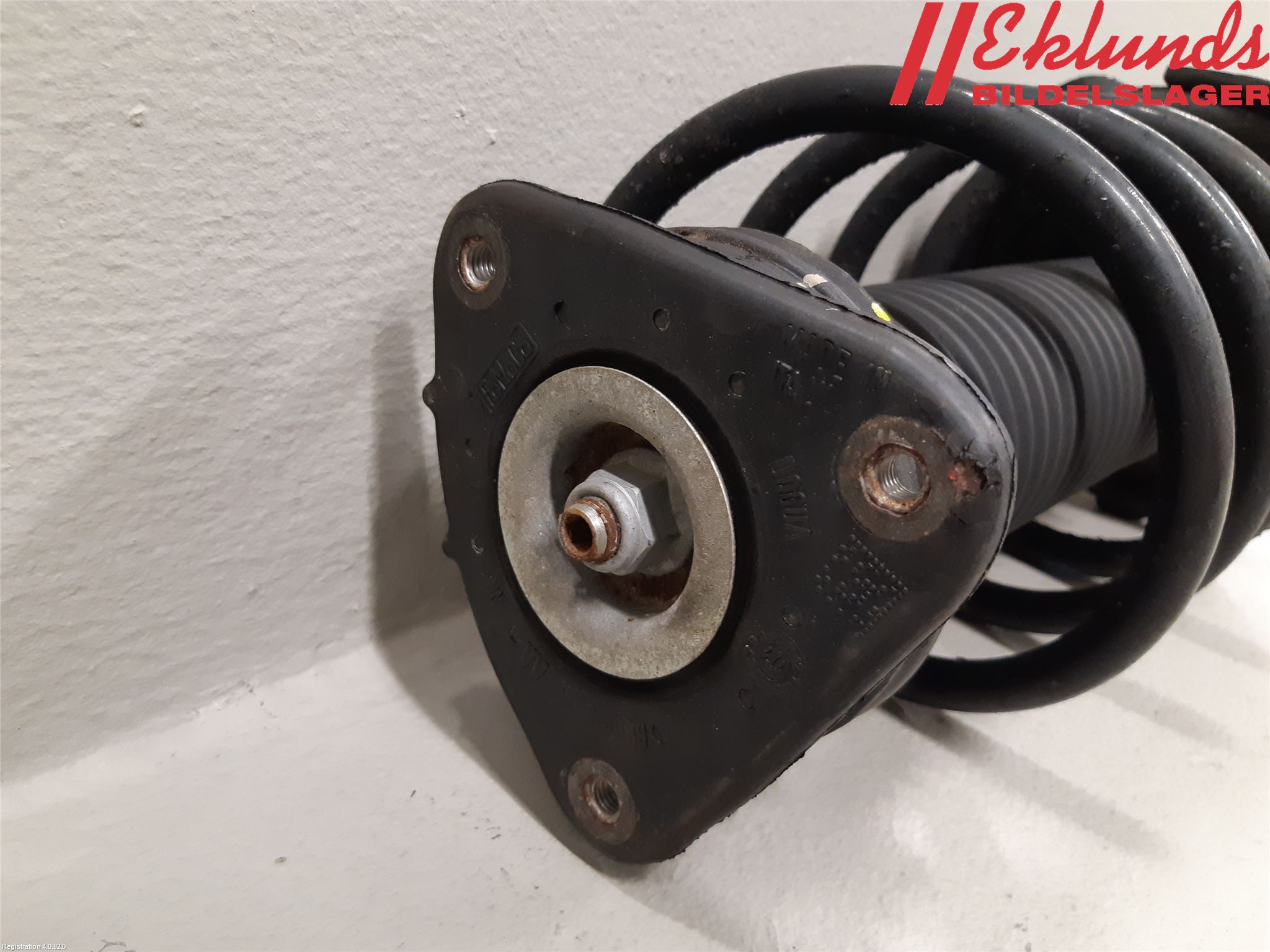 Ford FOCUS 11-14 Fjäderben Fram Höger