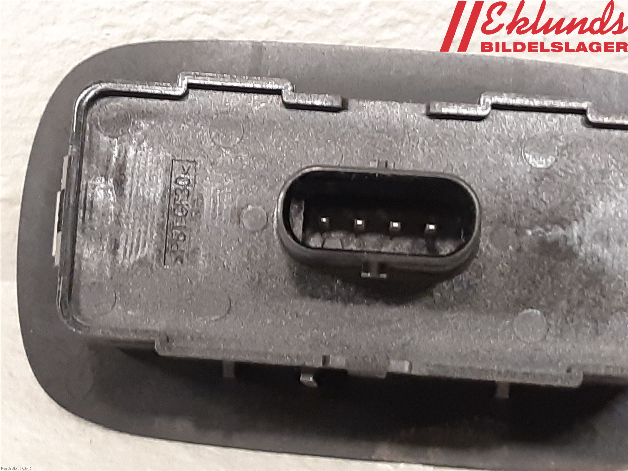 Volvo S90 17->> Strömställare Baklucka