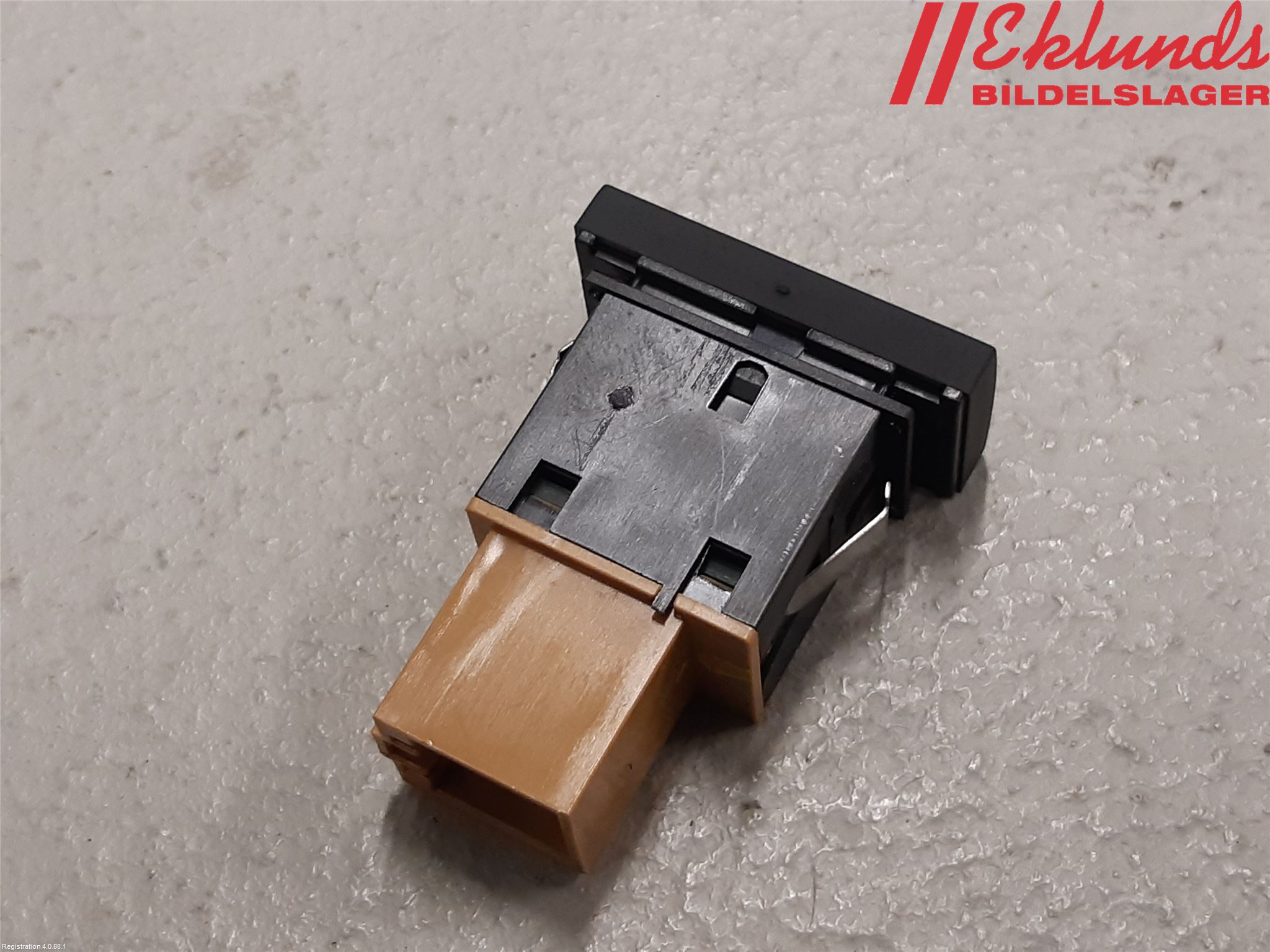 Audi A6/S6     05-11 Strömställare Övrigt