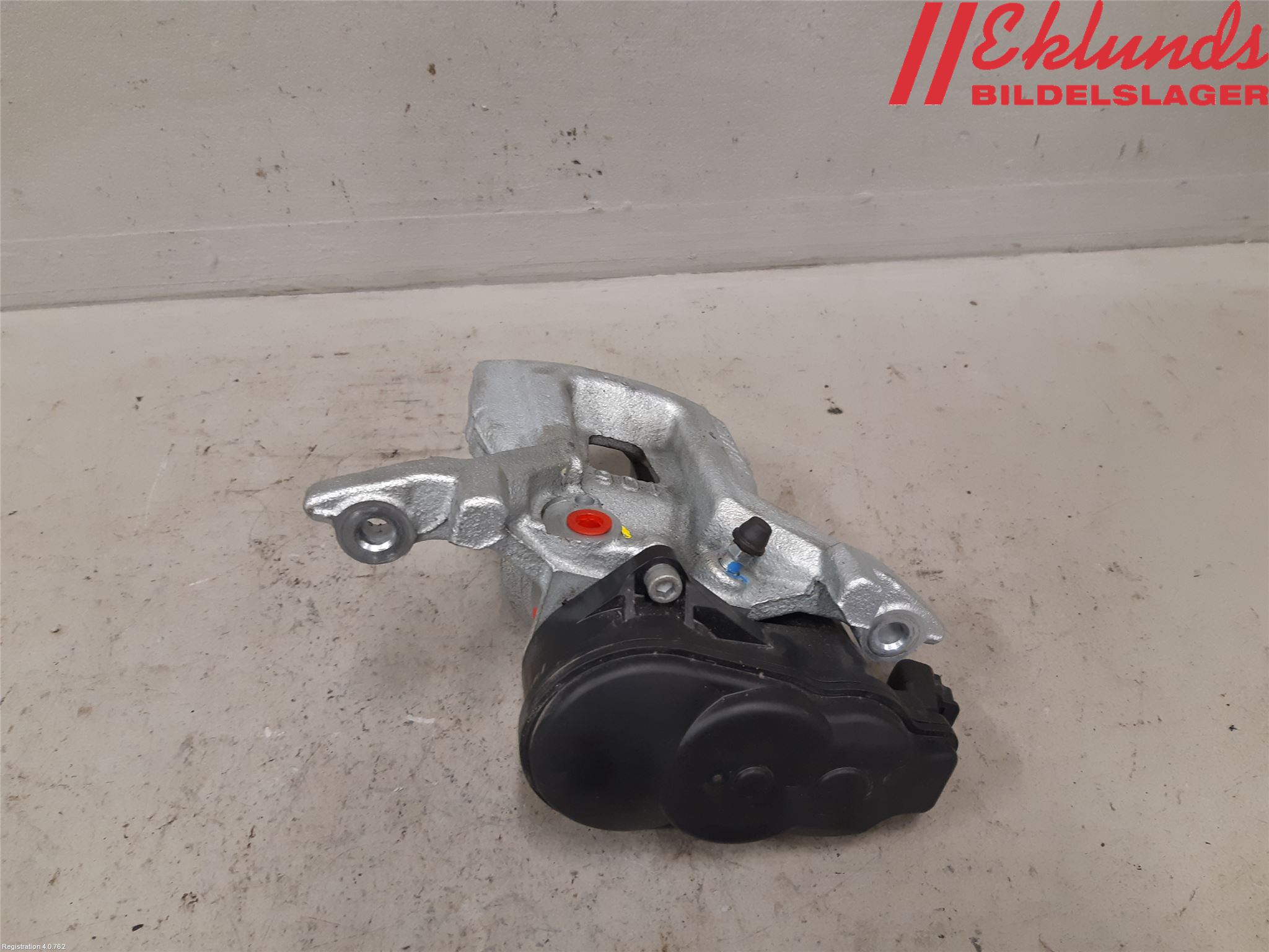 Lexus UX/300e 19- Bromsok Bak Vänster