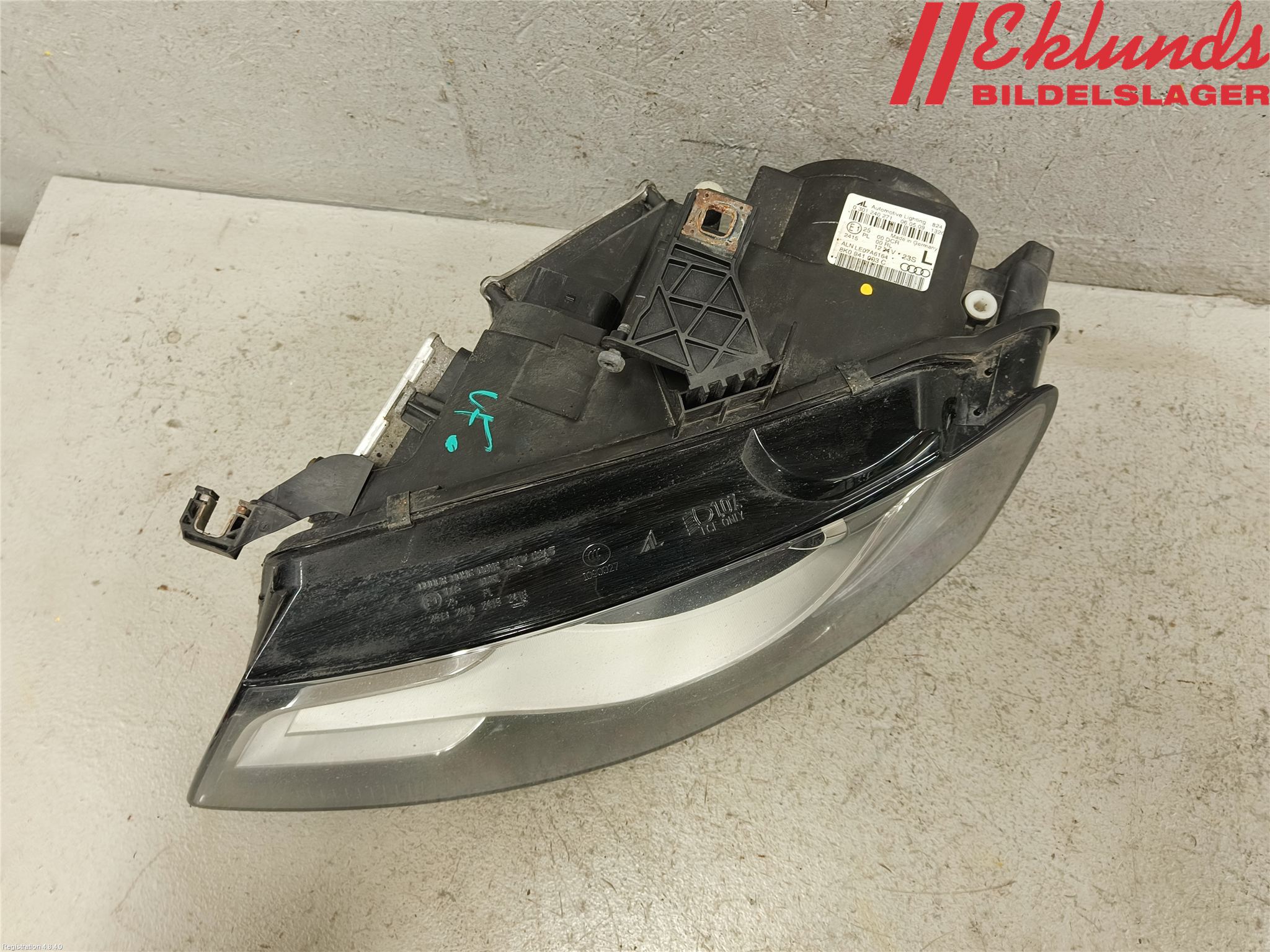 Audi A4 ALLROAD 09-16 Strålkastare Vänster