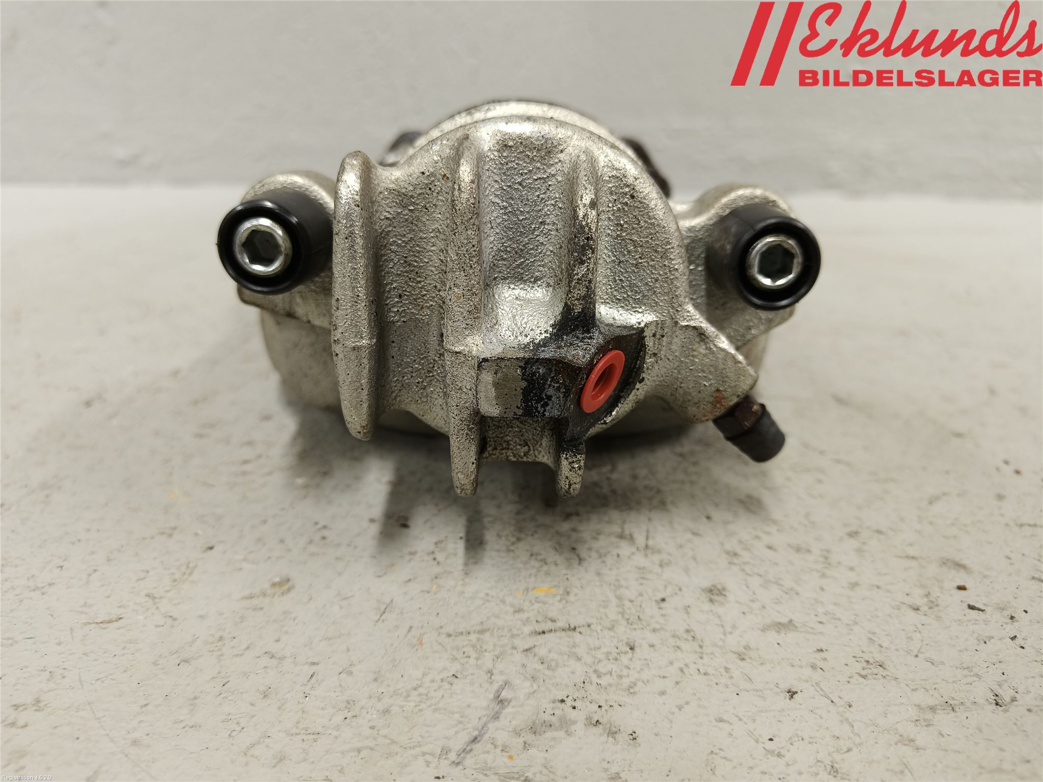 Volvo V70 00-04 Bromsok Fram Vänster