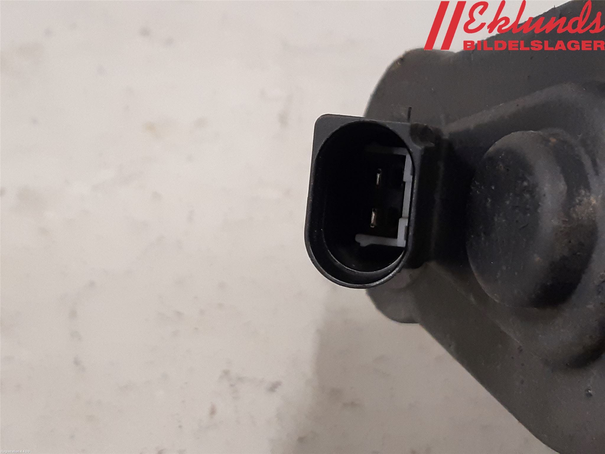 Volkswagen VW PASSAT 11-14 Bromsok Bak Höger