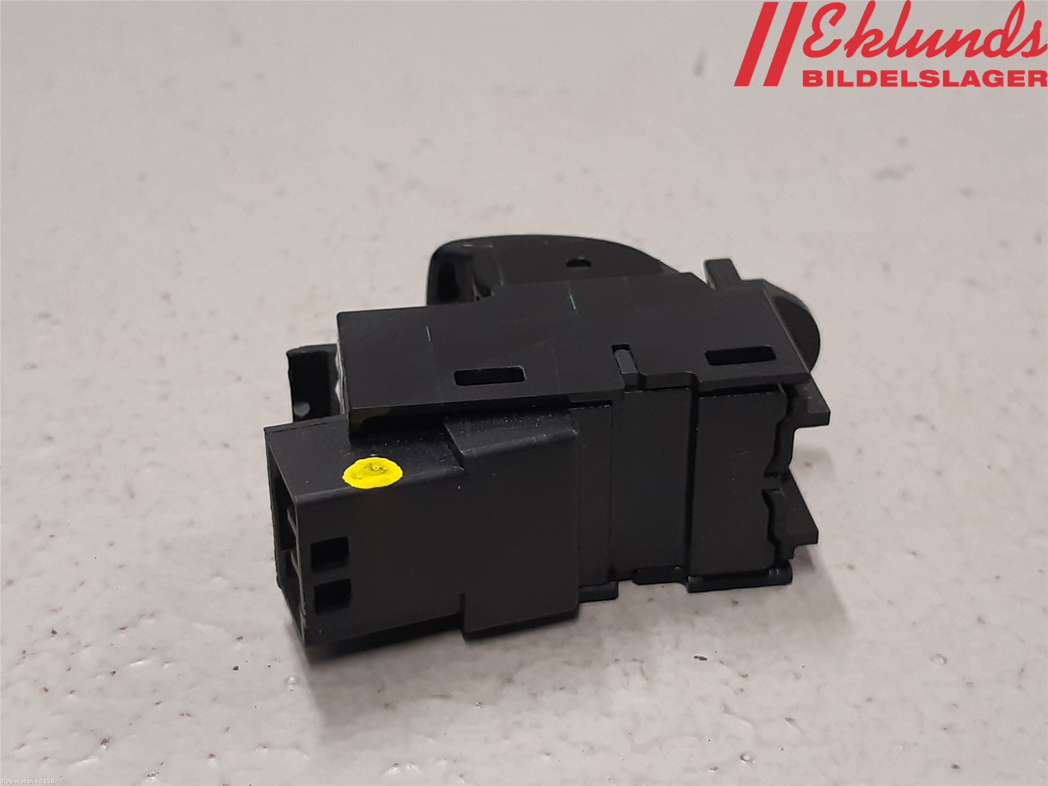 Volvo V90 17->> Strömställare Elhiss