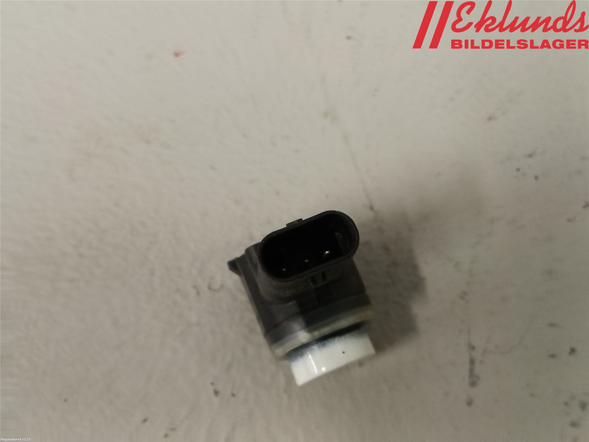 Volvo V40 12-19 Parkeringshjälp Backsensor