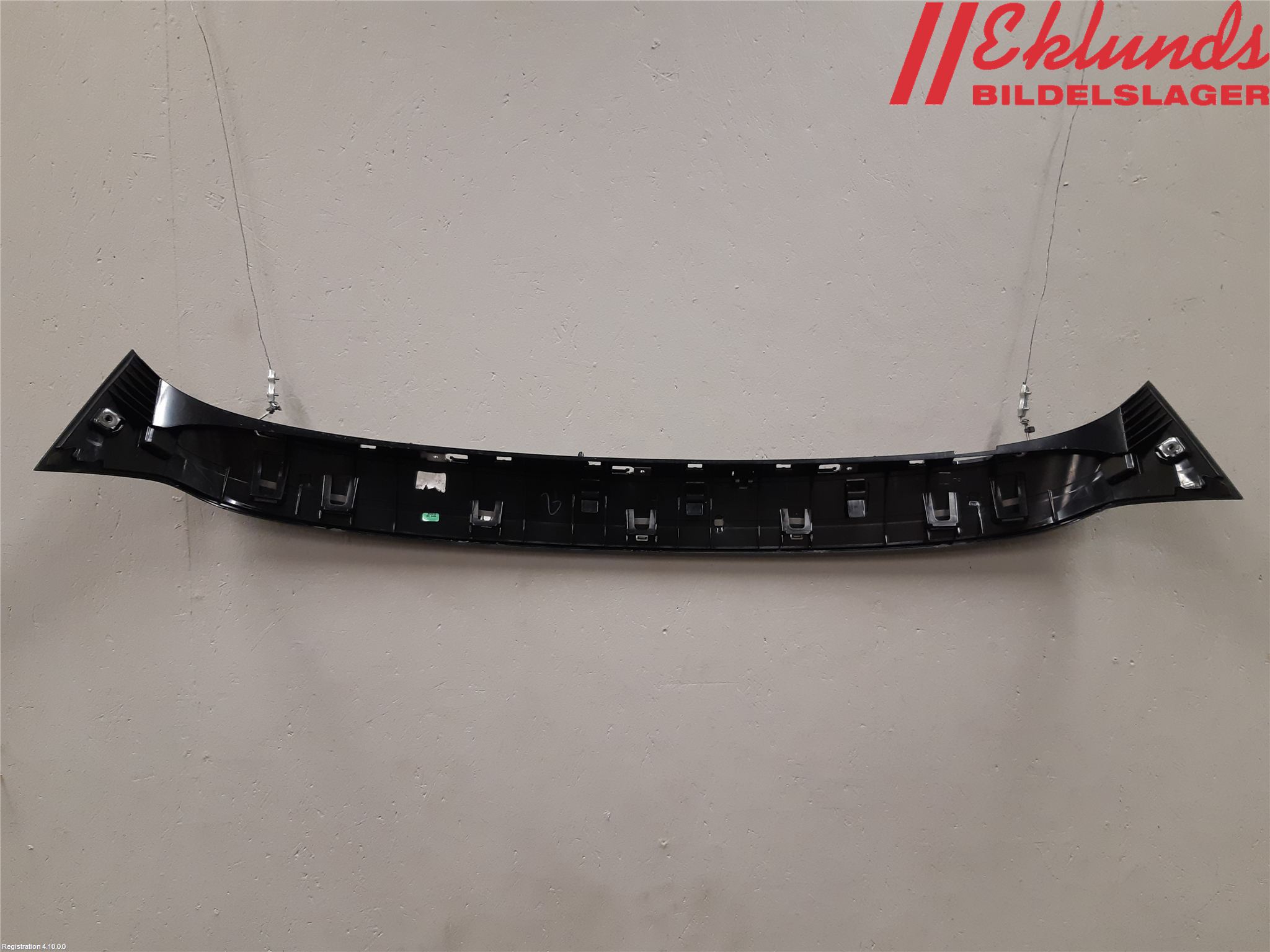 Volkswagen VW T-CROSS 19- Spoiler Baklucka
