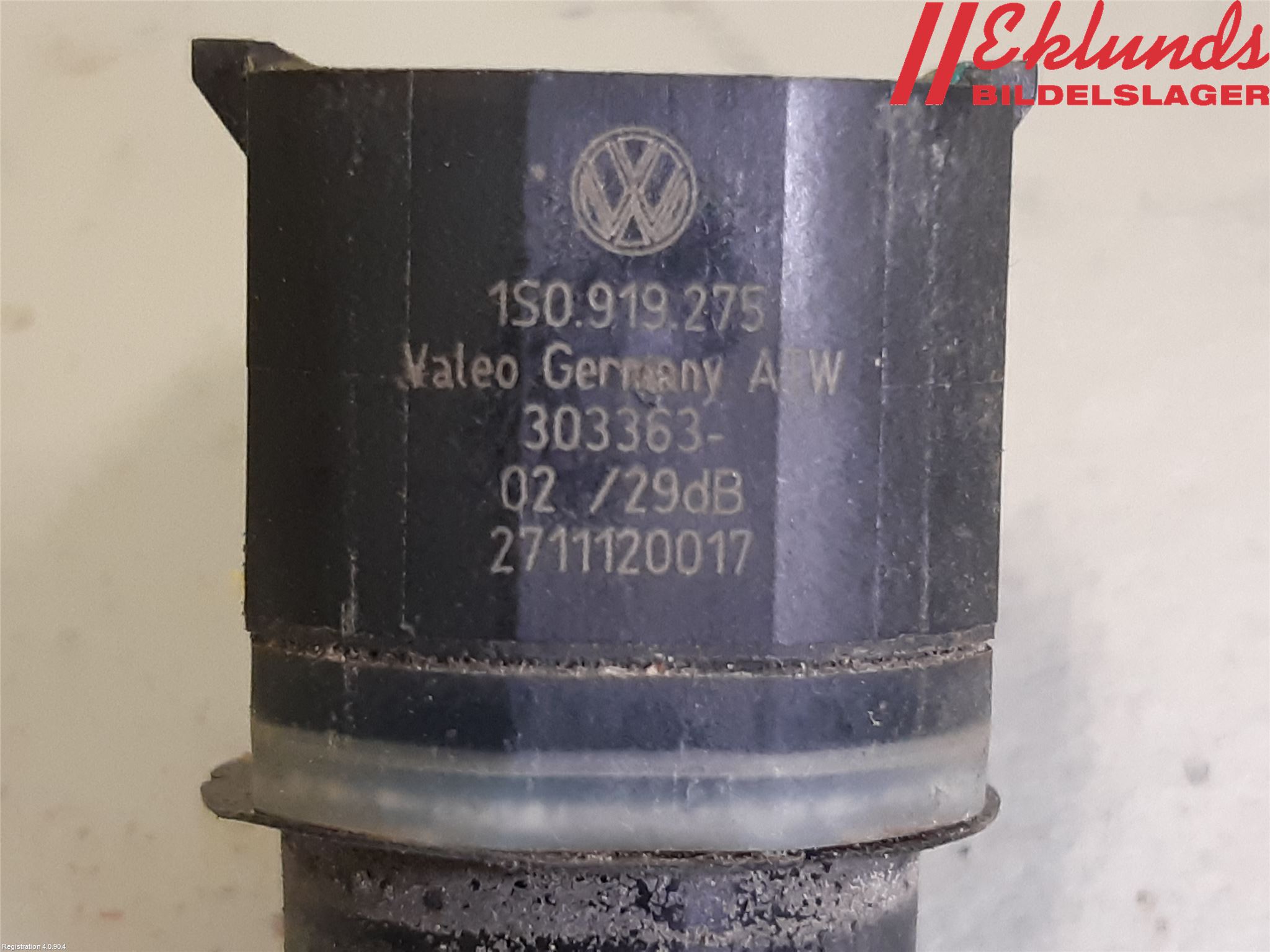 Volkswagen VW PASSAT 11-14 Parkeringshjälp Frontsensor