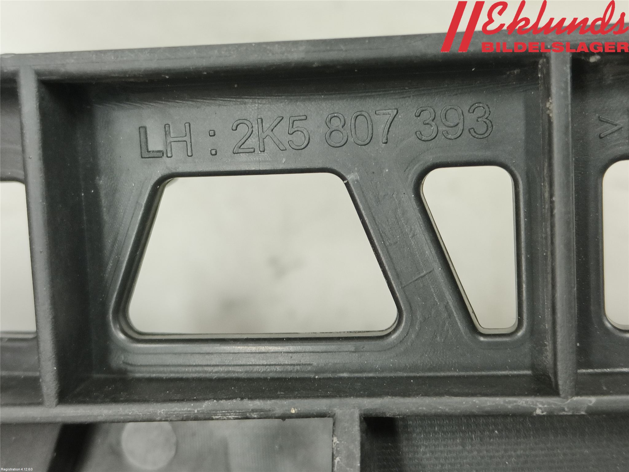 Volkswagen VW CADDY 16-20 Stötfångarfäste Bak Vä