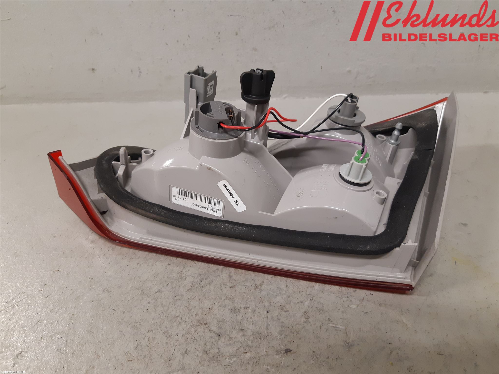 Ford FOCUS 11-14 Bakljus Lucka Vä