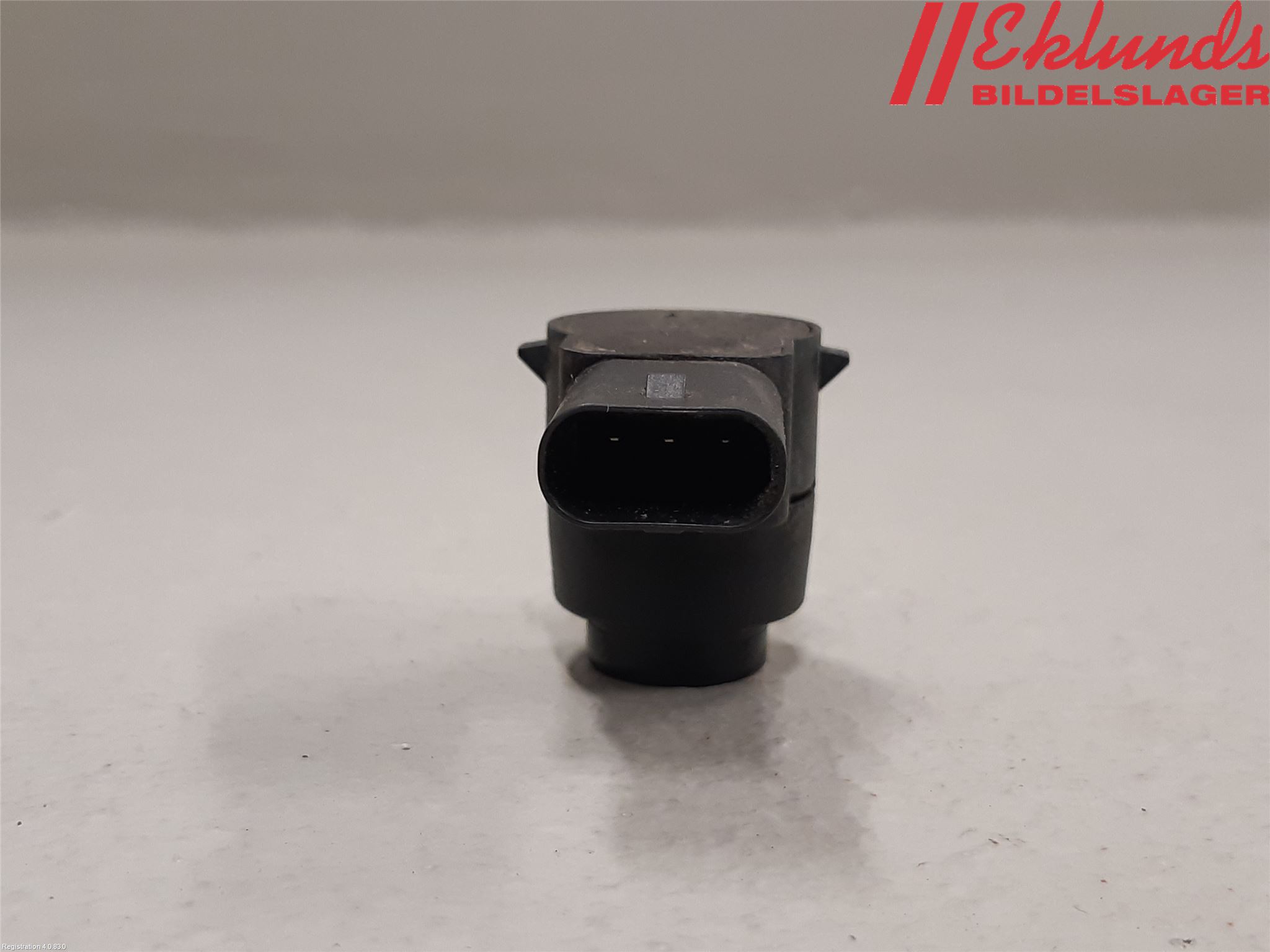 Mercedes-Benz MB C-KLASS (W204) 07-15 Parkeringshjälp Frontsensor