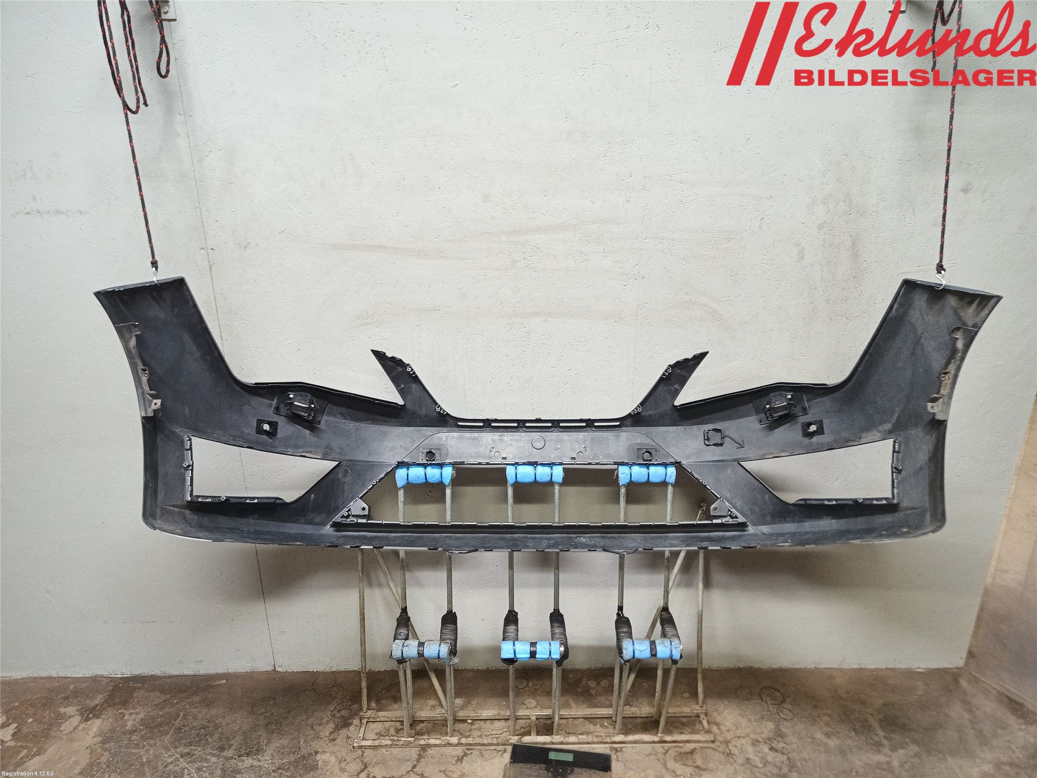 Seat LEON 13-20 Stötfångarbeklädnad Fram
