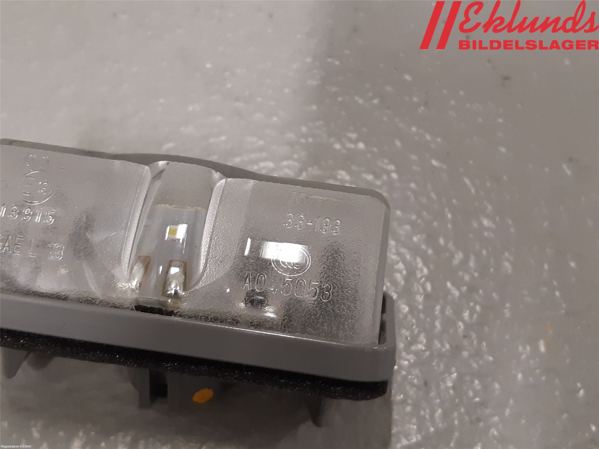 Toyota RAV4 19- Skylt Belysning