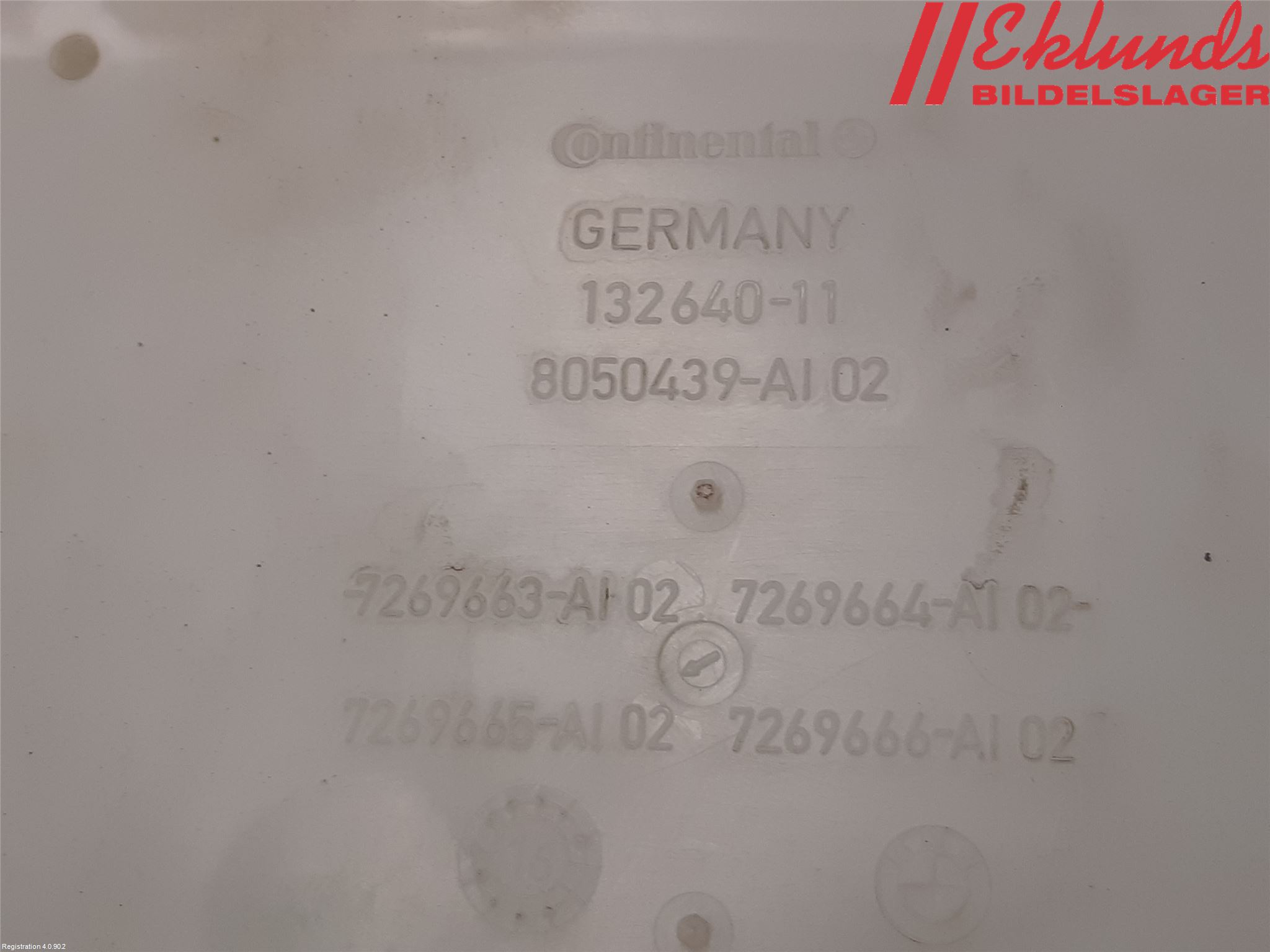 BMW 5 F10/F11/F18 09-17 Spolartank Vindruta-Strål