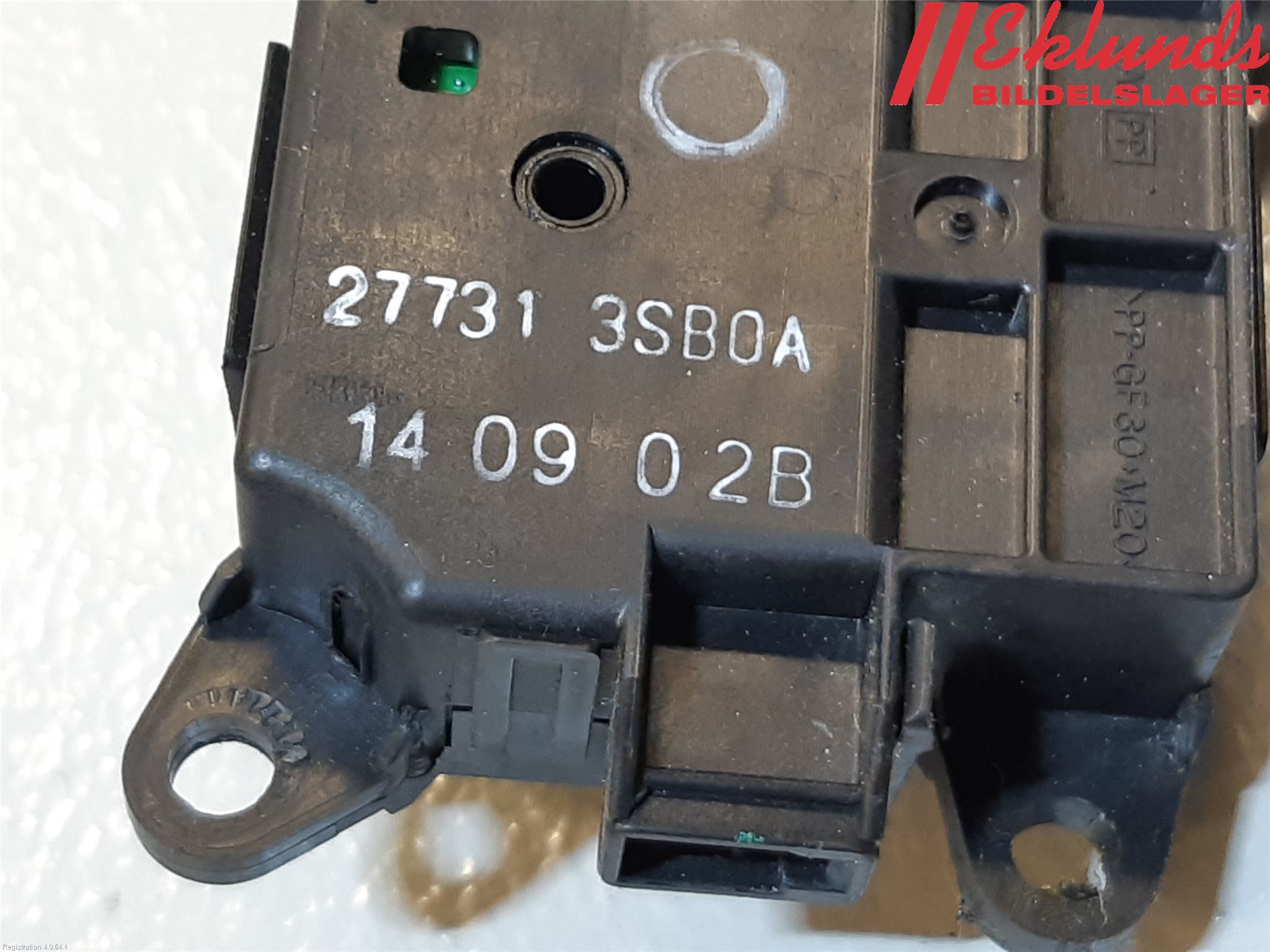 Nissan PULSAR Ac Reglermotor