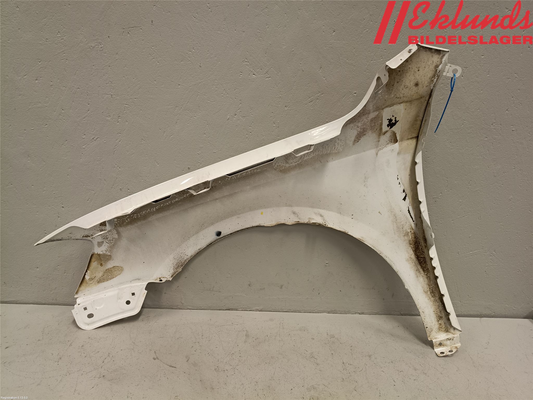 Volkswagen VW PASSAT 11-14 Skärm Fram Höger