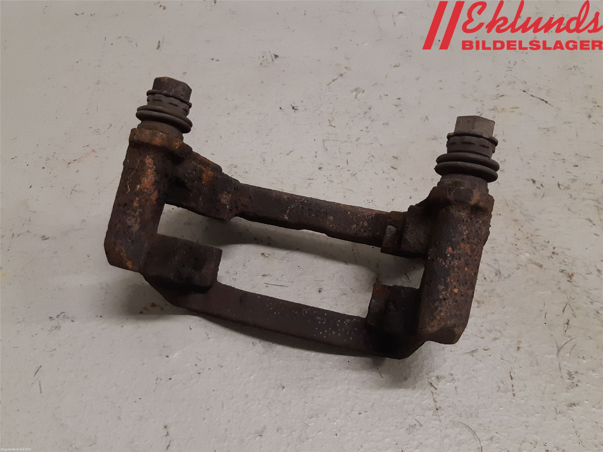 Fiat TALENTO 16- Bromsokshållare