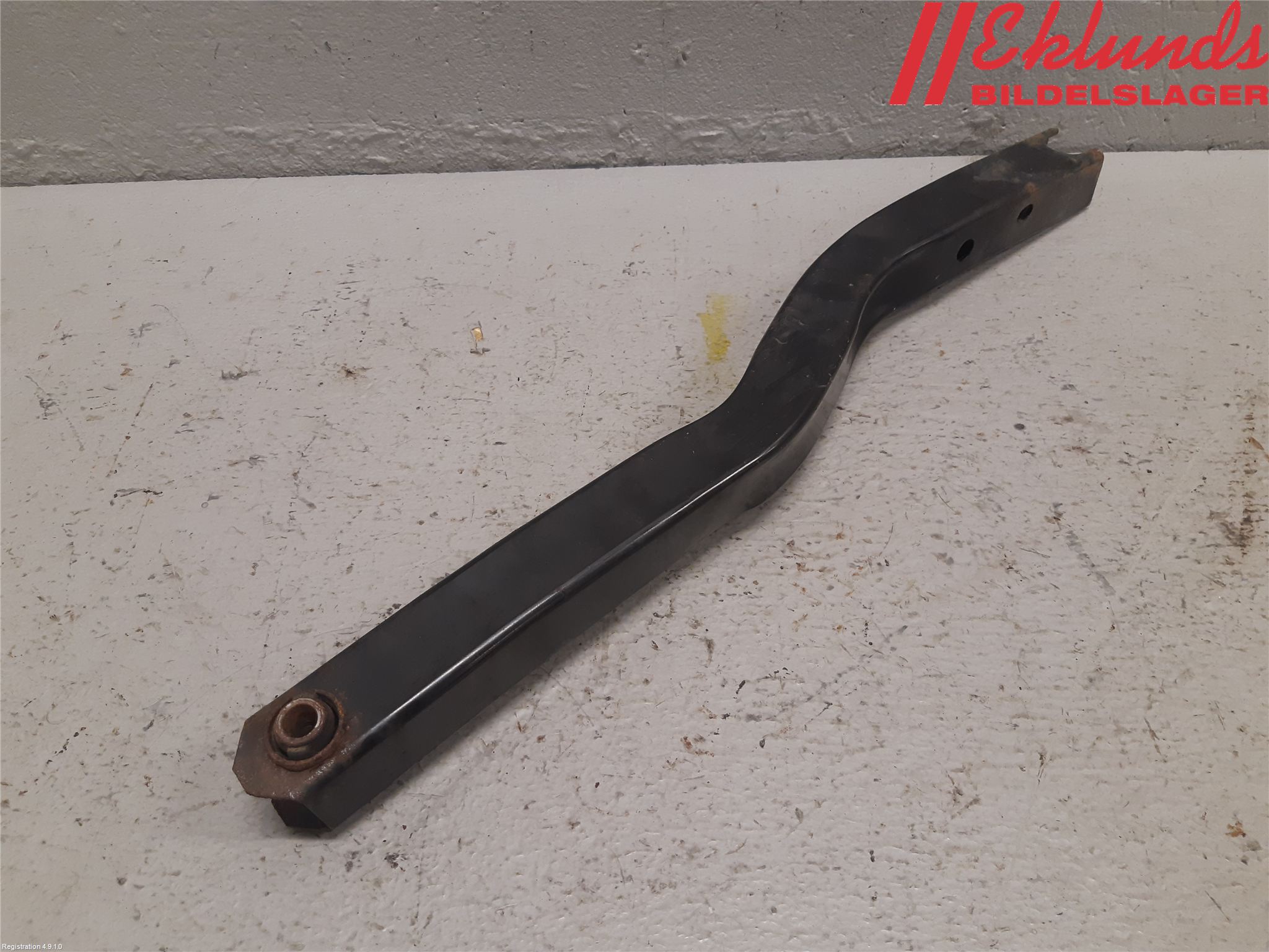 Ford KUGA 17-19 Frontplåt